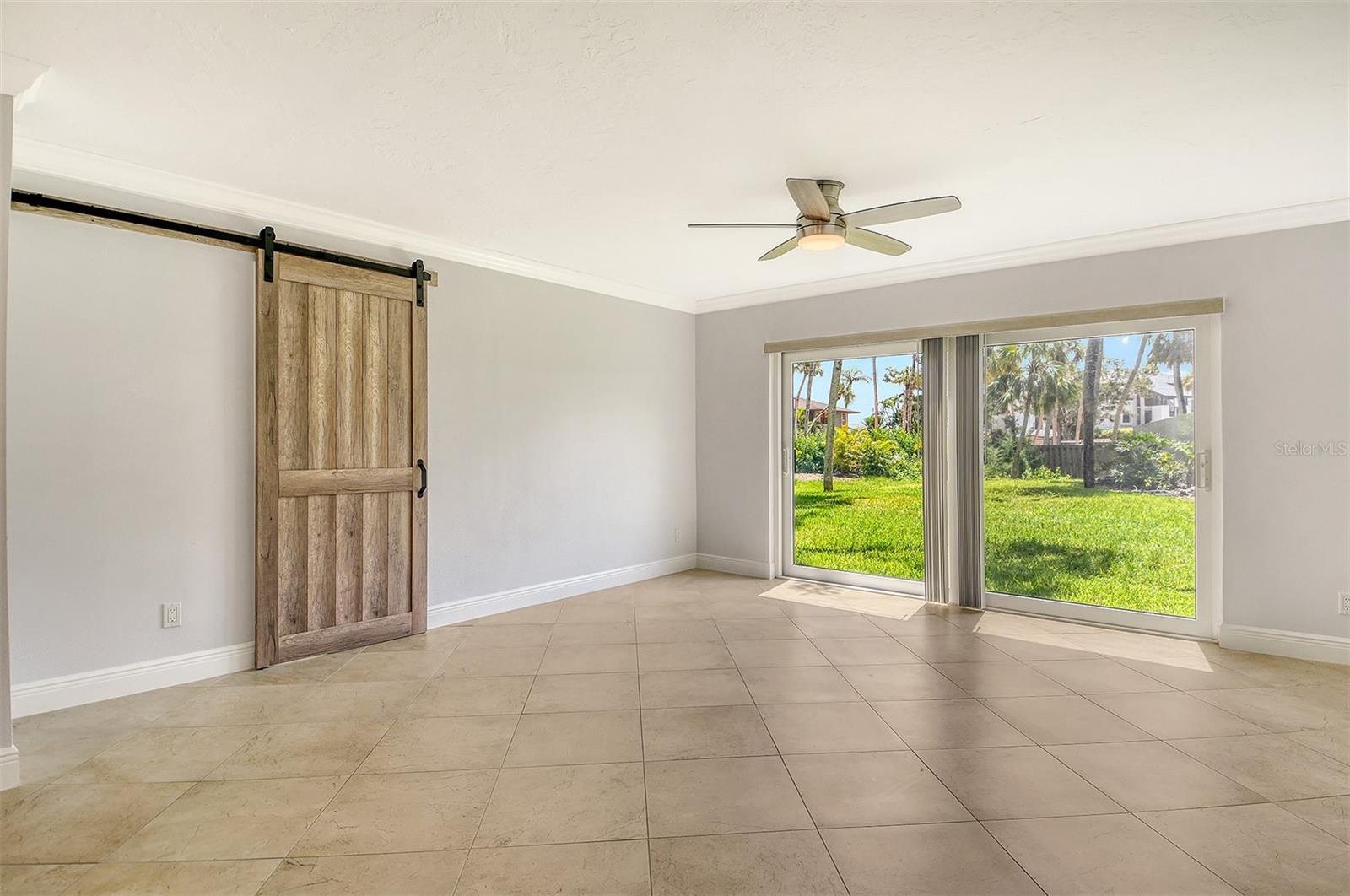 Image 13 of 48 For 5260 Gulf Of Mexico Drive 401