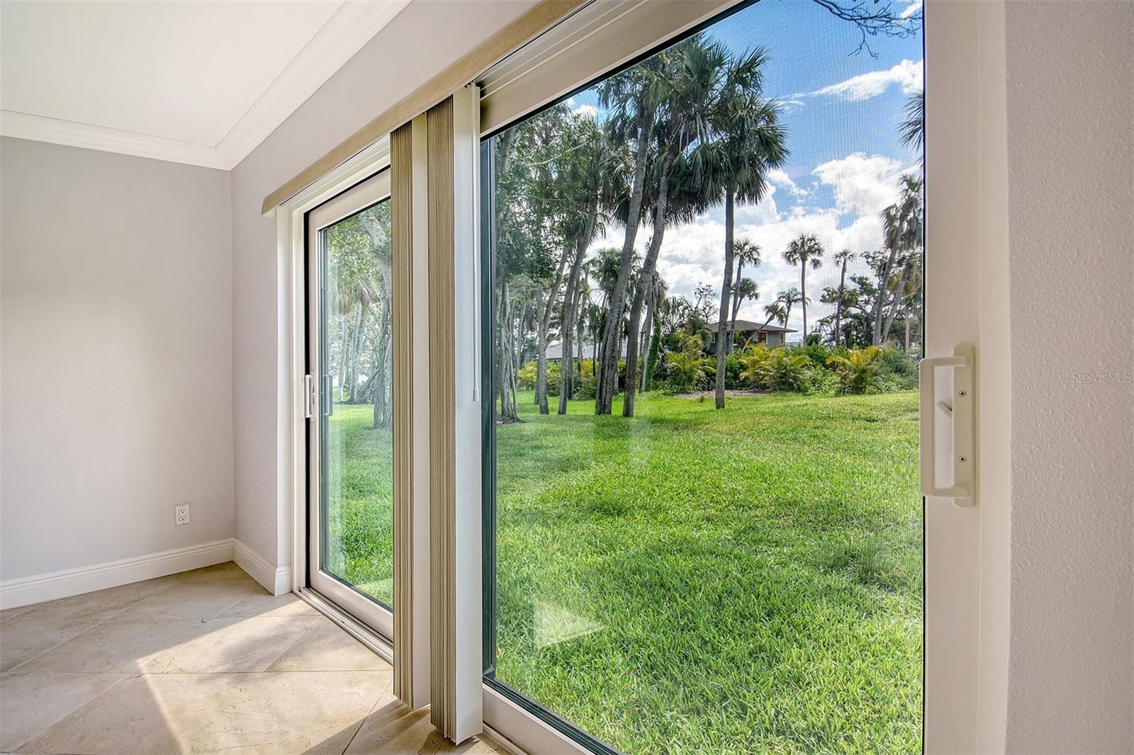 Image 14 of 48 For 5260 Gulf Of Mexico Drive 401