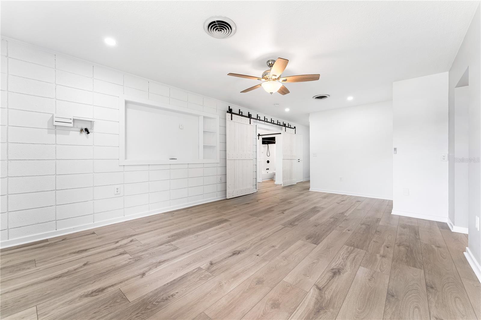 Image 10 of 56 For 2225 Alice Road