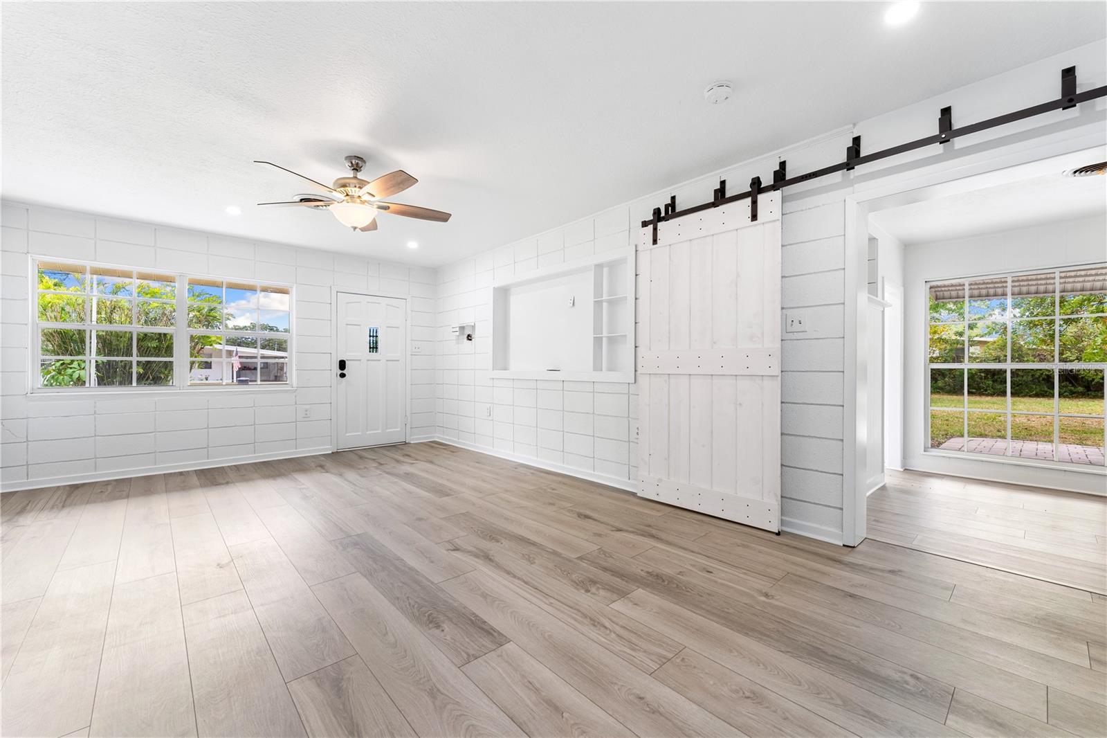 Image 7 of 56 For 2225 Alice Road
