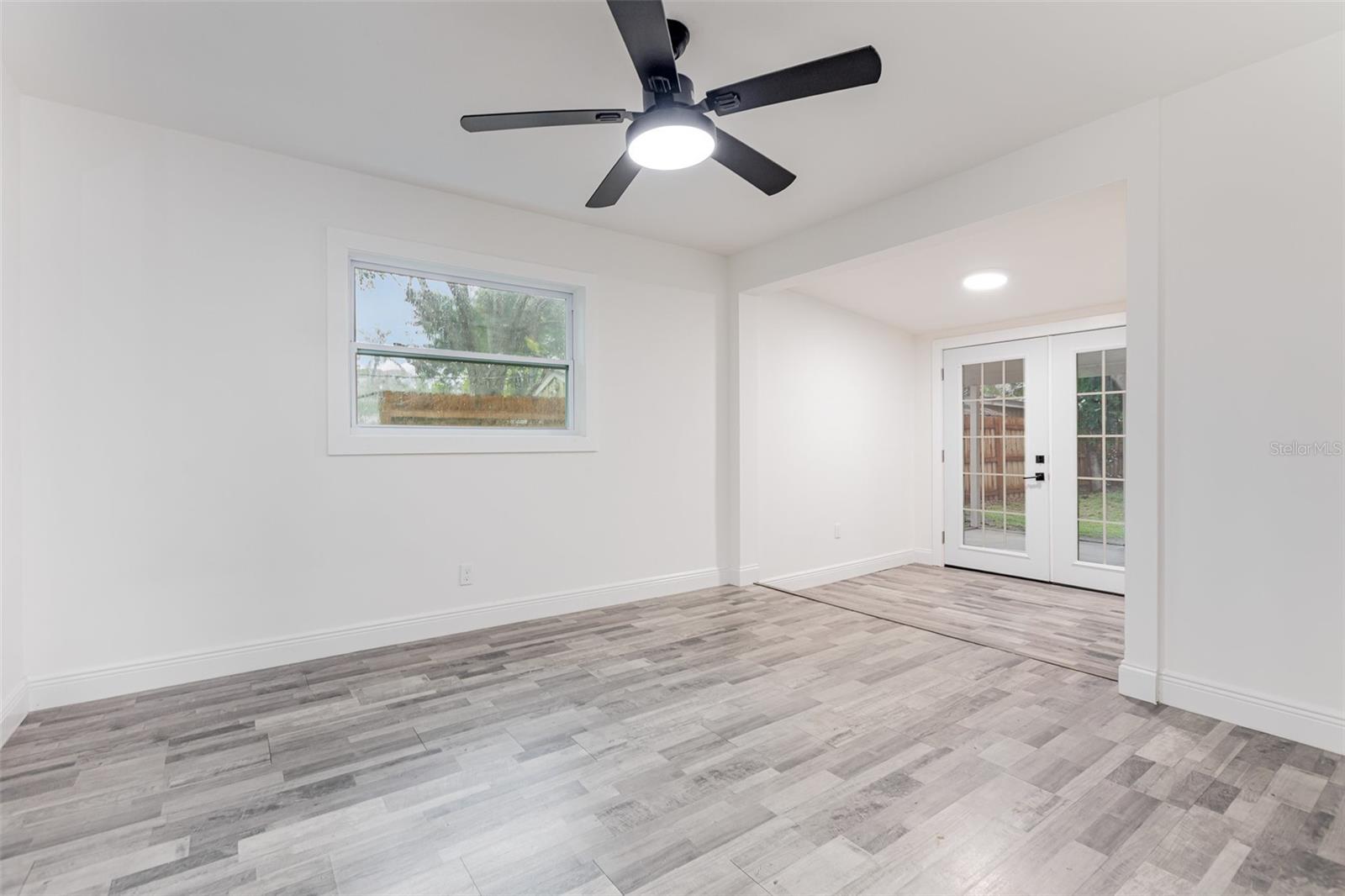Image 13 of 20 For 2916 Hawthorne Street
