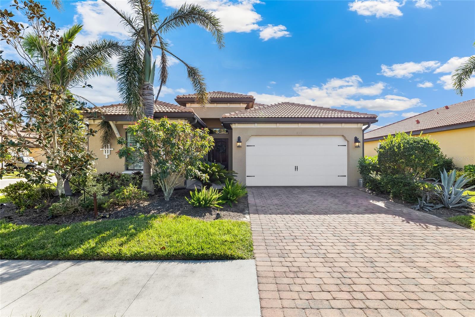 Details for 655 Resolute Street, NOKOMIS, FL 34275
