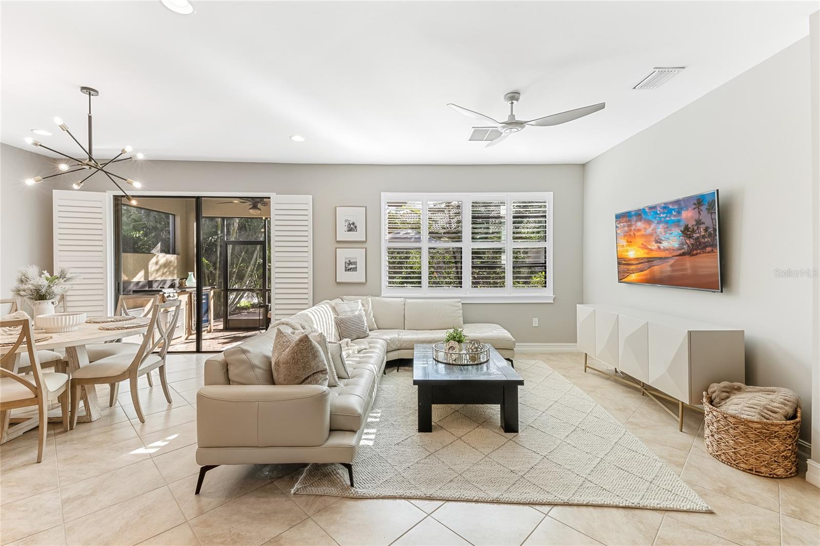 Image 3 of 20 For 655 Resolute Street