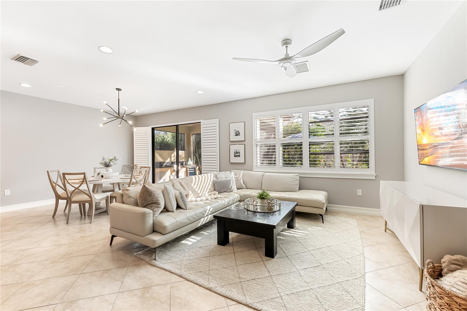 Image 4 of 20 For 655 Resolute Street