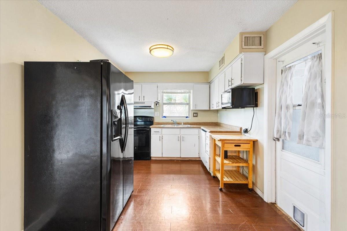 Image 12 of 32 For 1751 8th Avenue Sw