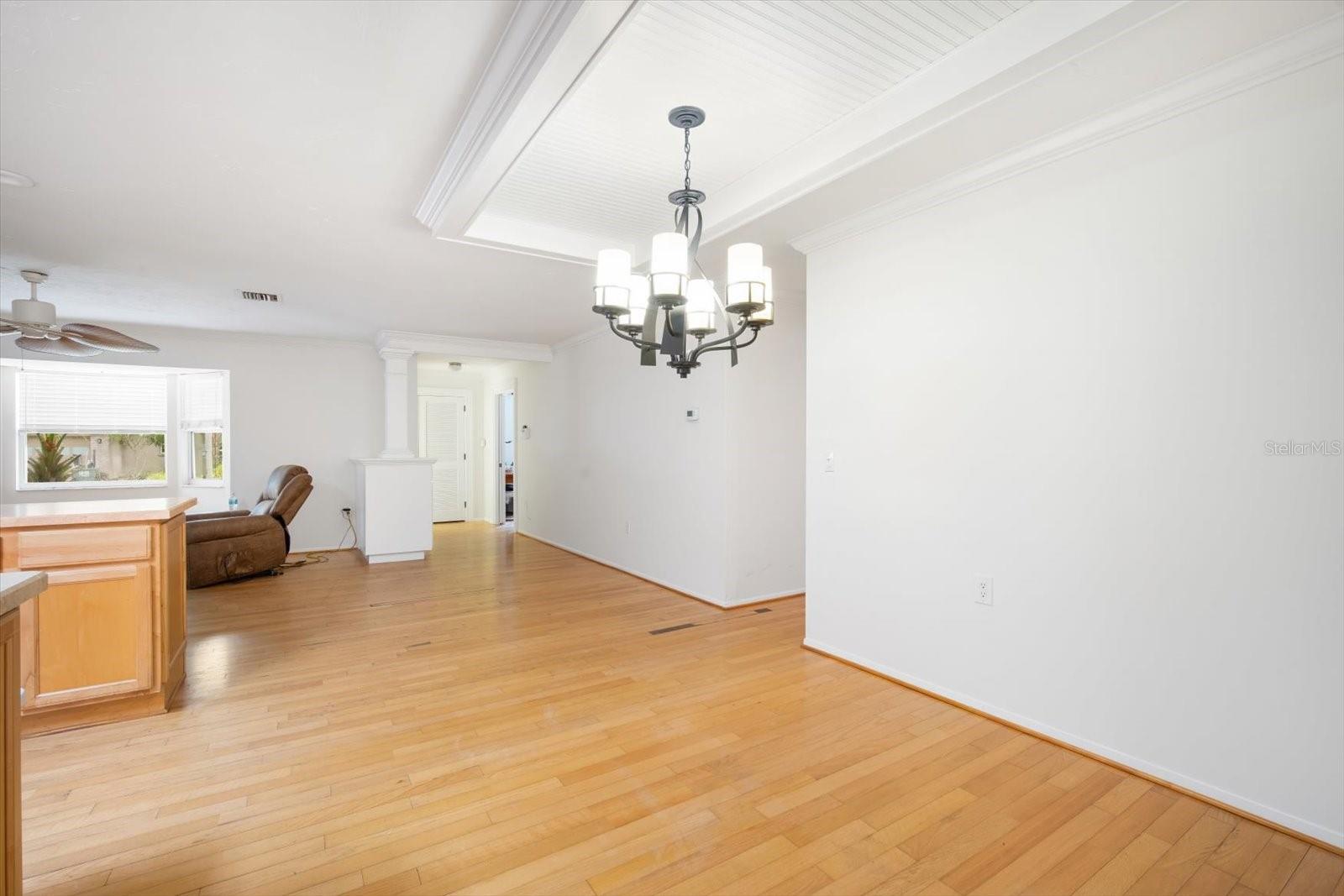 Image 22 of 30 For 115 29th Street Nw