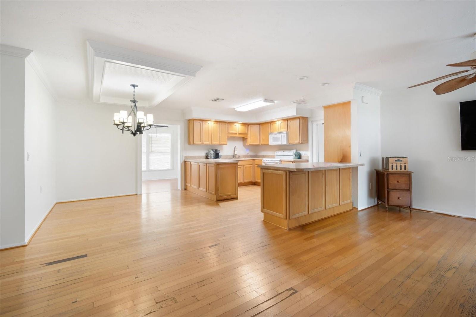 Image 4 of 30 For 115 29th Street Nw