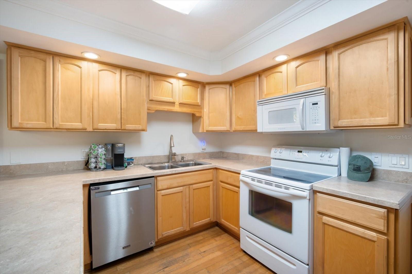 Image 5 of 30 For 115 29th Street Nw