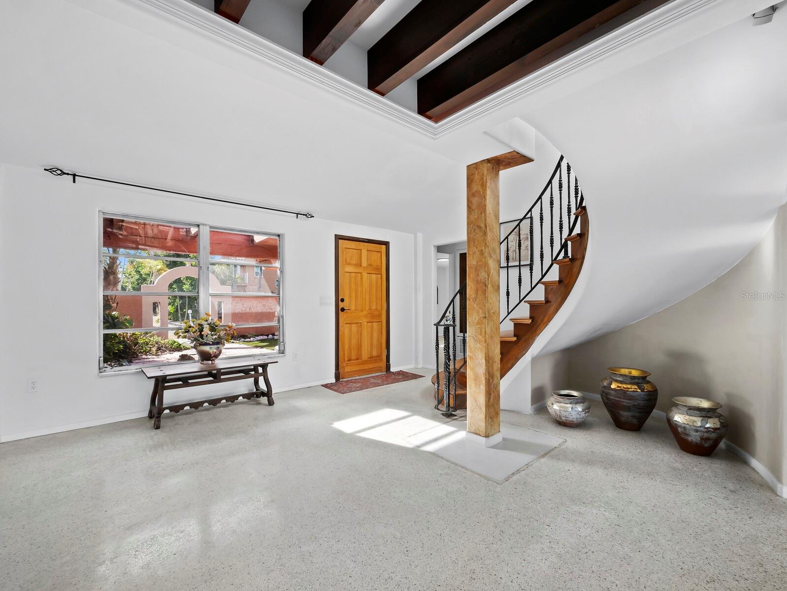 Image 18 of 77 For 749 Penfield Street