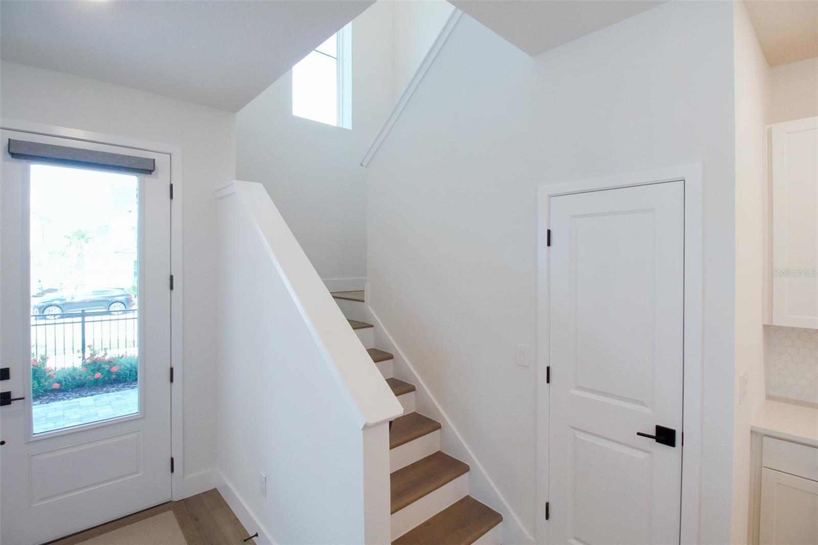 Image 12 of 32 For 1587 Springwell Lane