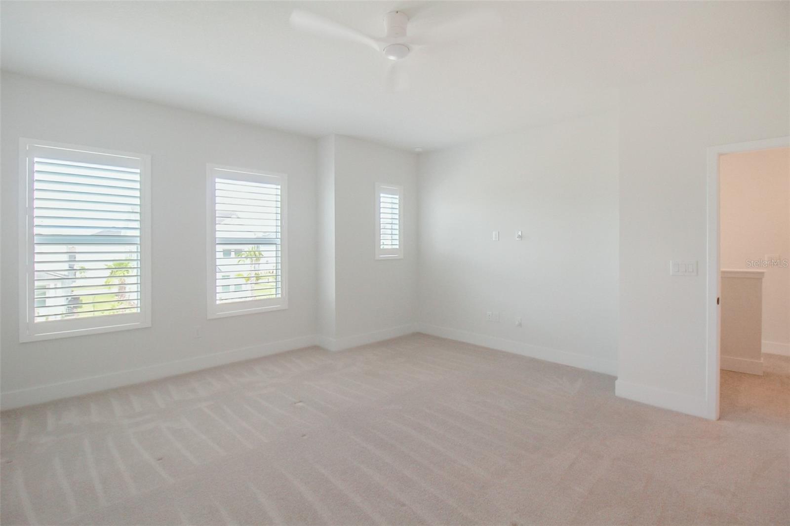 Image 15 of 32 For 1587 Springwell Lane