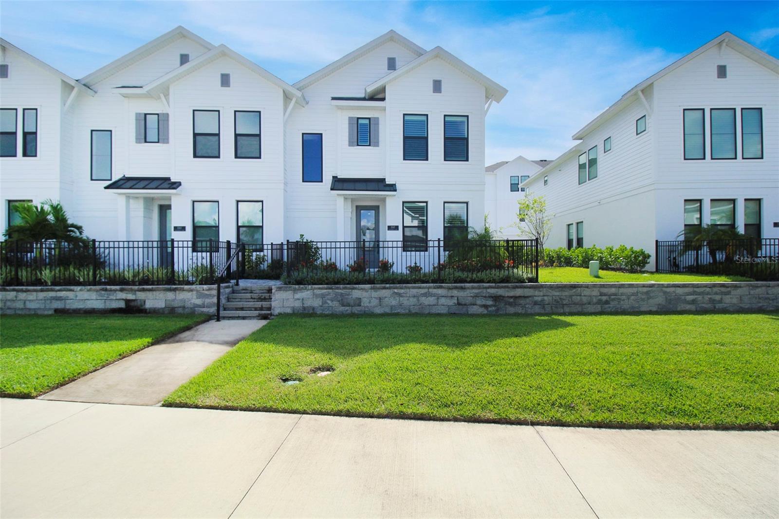 Image 2 of 32 For 1587 Springwell Lane