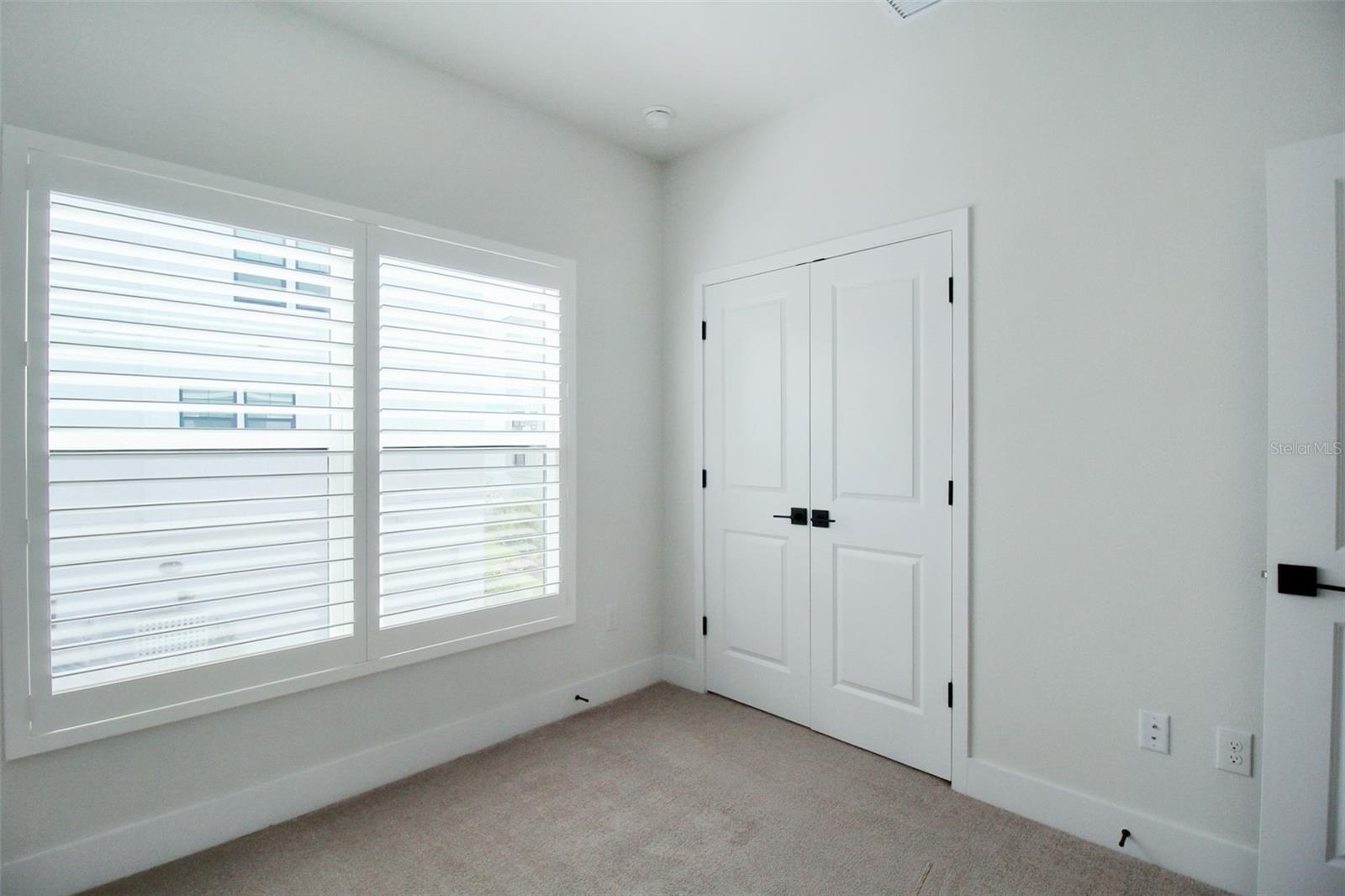 Image 24 of 32 For 1587 Springwell Lane