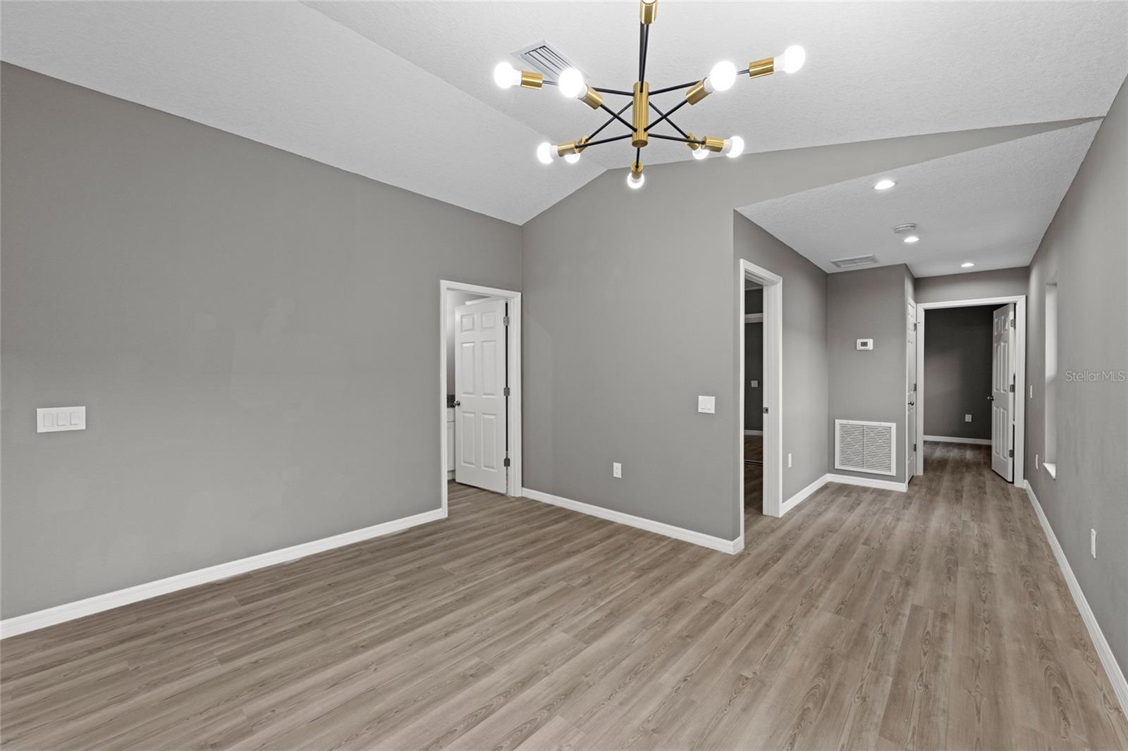 Image 17 of 35 For 3908 Walnut Avenue