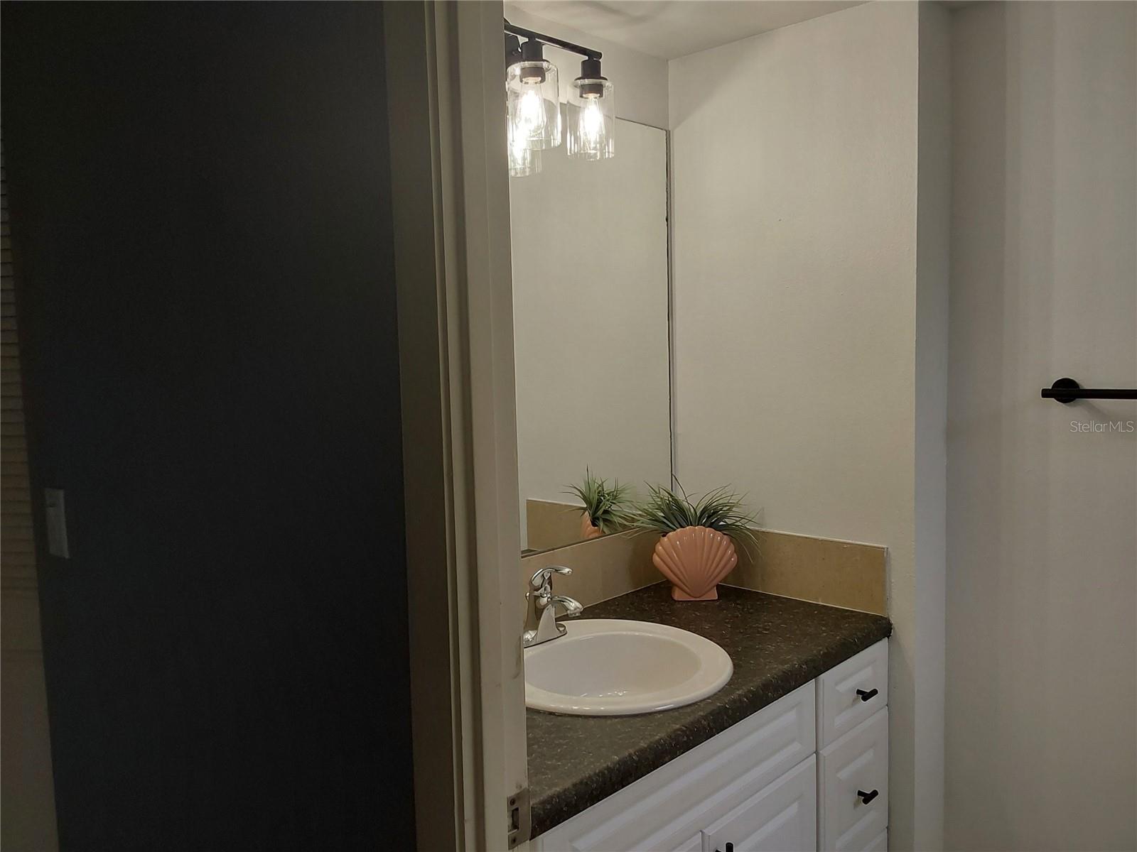 Image 22 of 31 For 4210 Ironwood Circle 107j