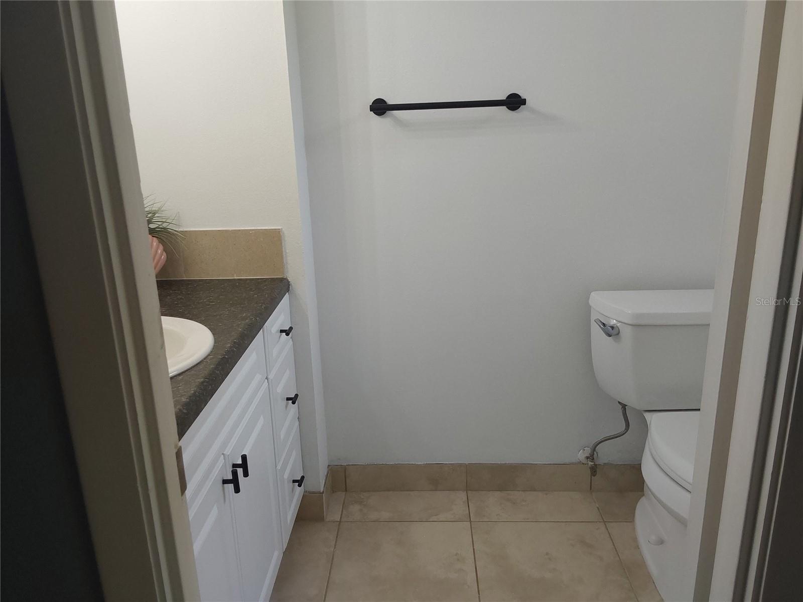 Image 23 of 31 For 4210 Ironwood Circle 107j