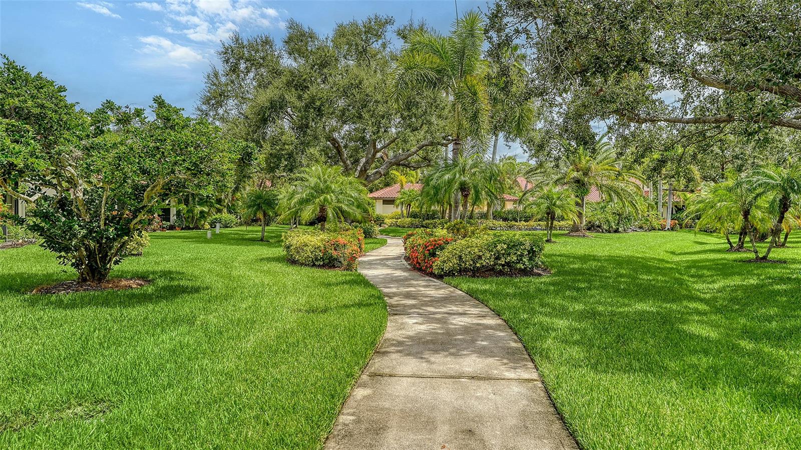 Image 43 of 70 For 7344 Villa D Este Drive
