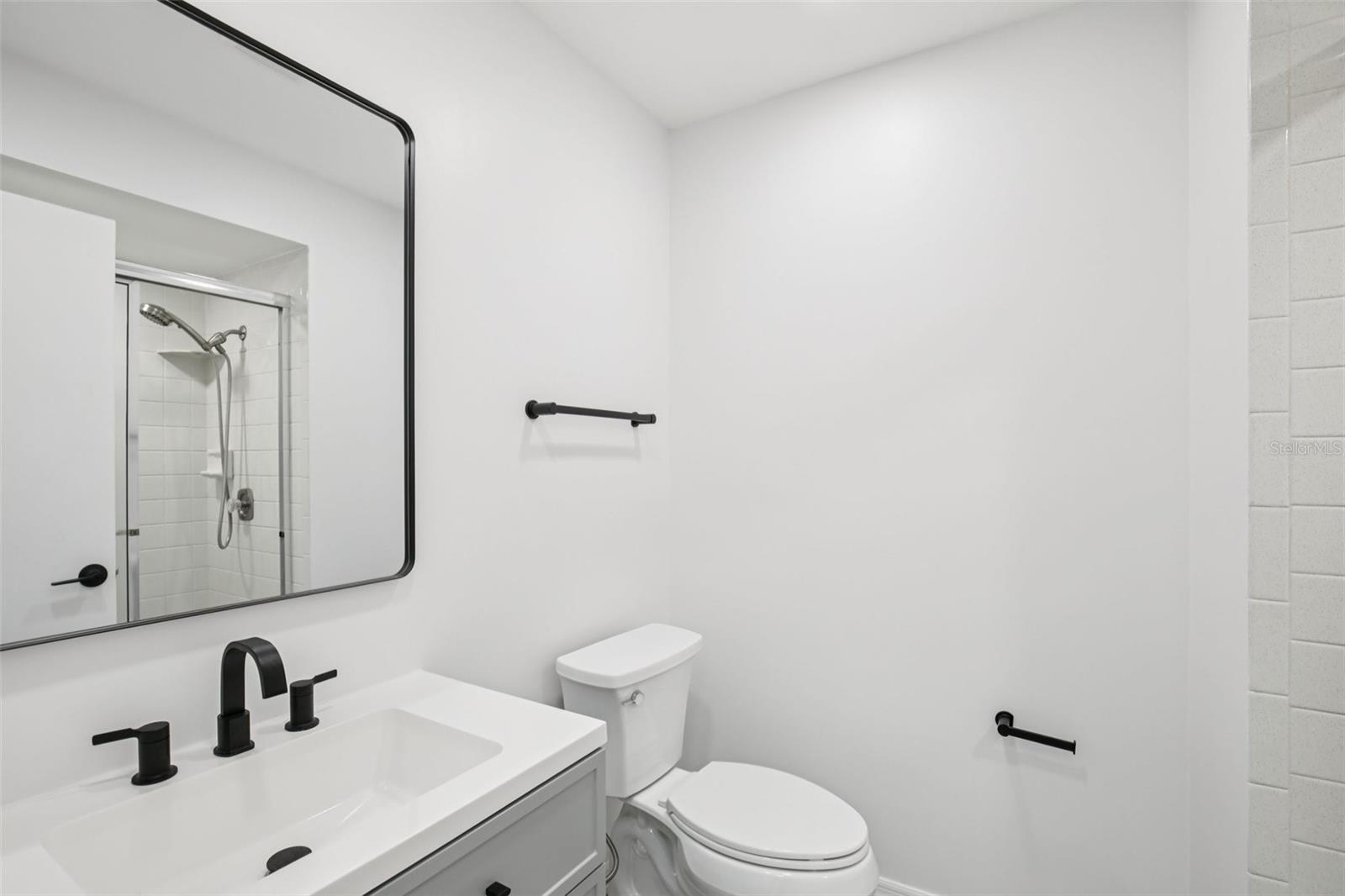 Image 14 of 28 For 4773 Village Gardens Drive 97