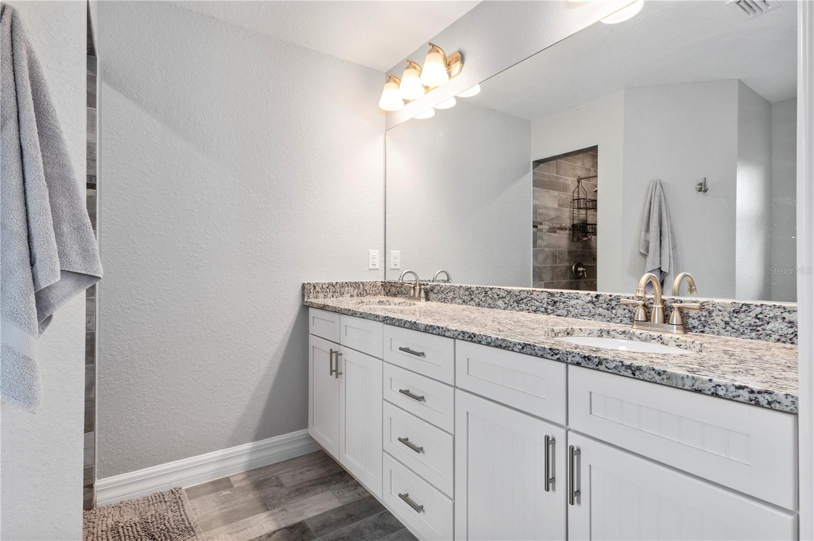 Image 18 of 31 For 9601 Calumet Boulevard