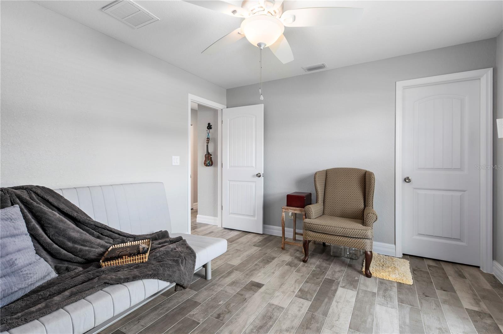 Image 24 of 31 For 9601 Calumet Boulevard