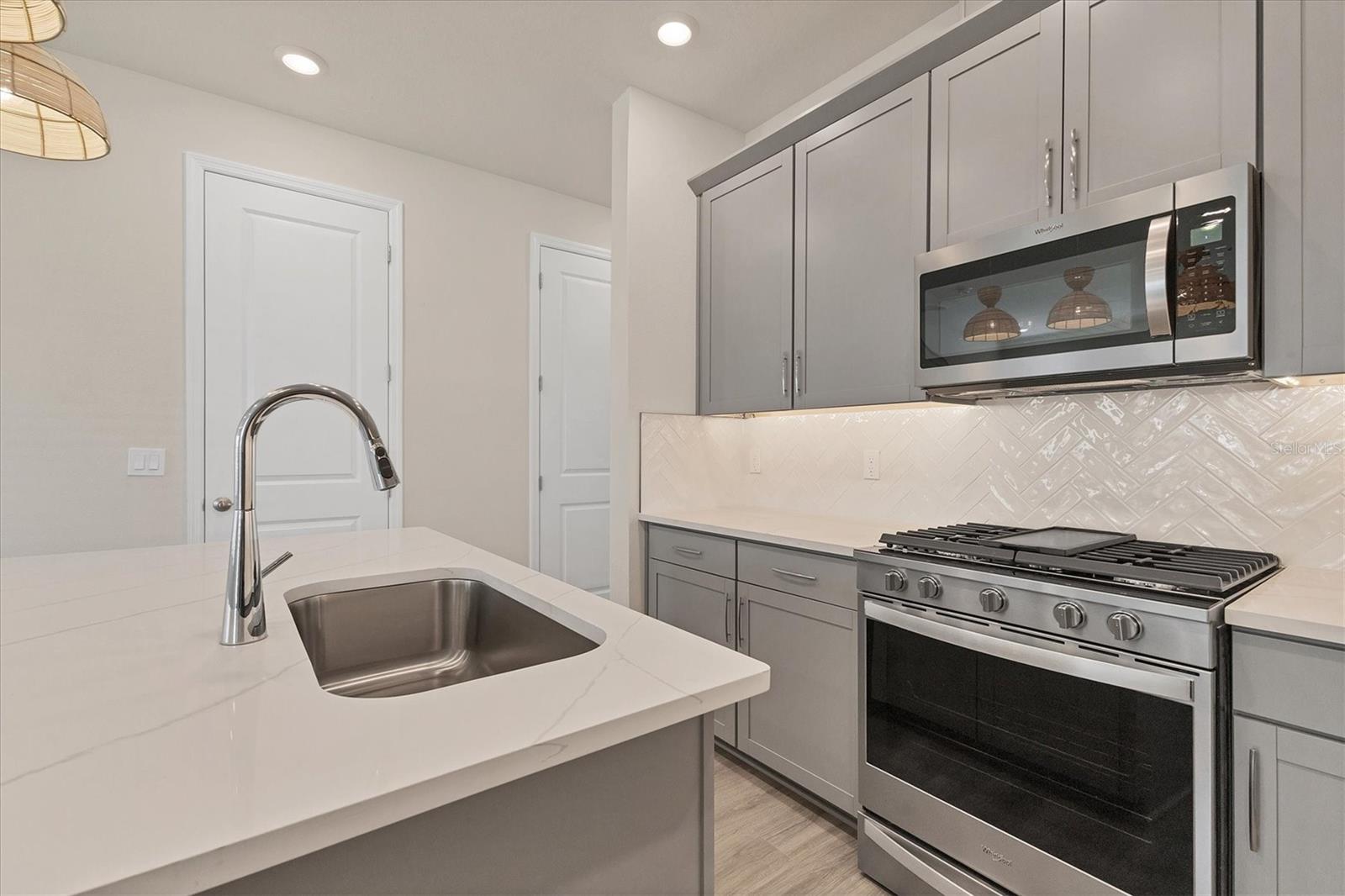 Image 13 of 49 For 9043 Duany Lane