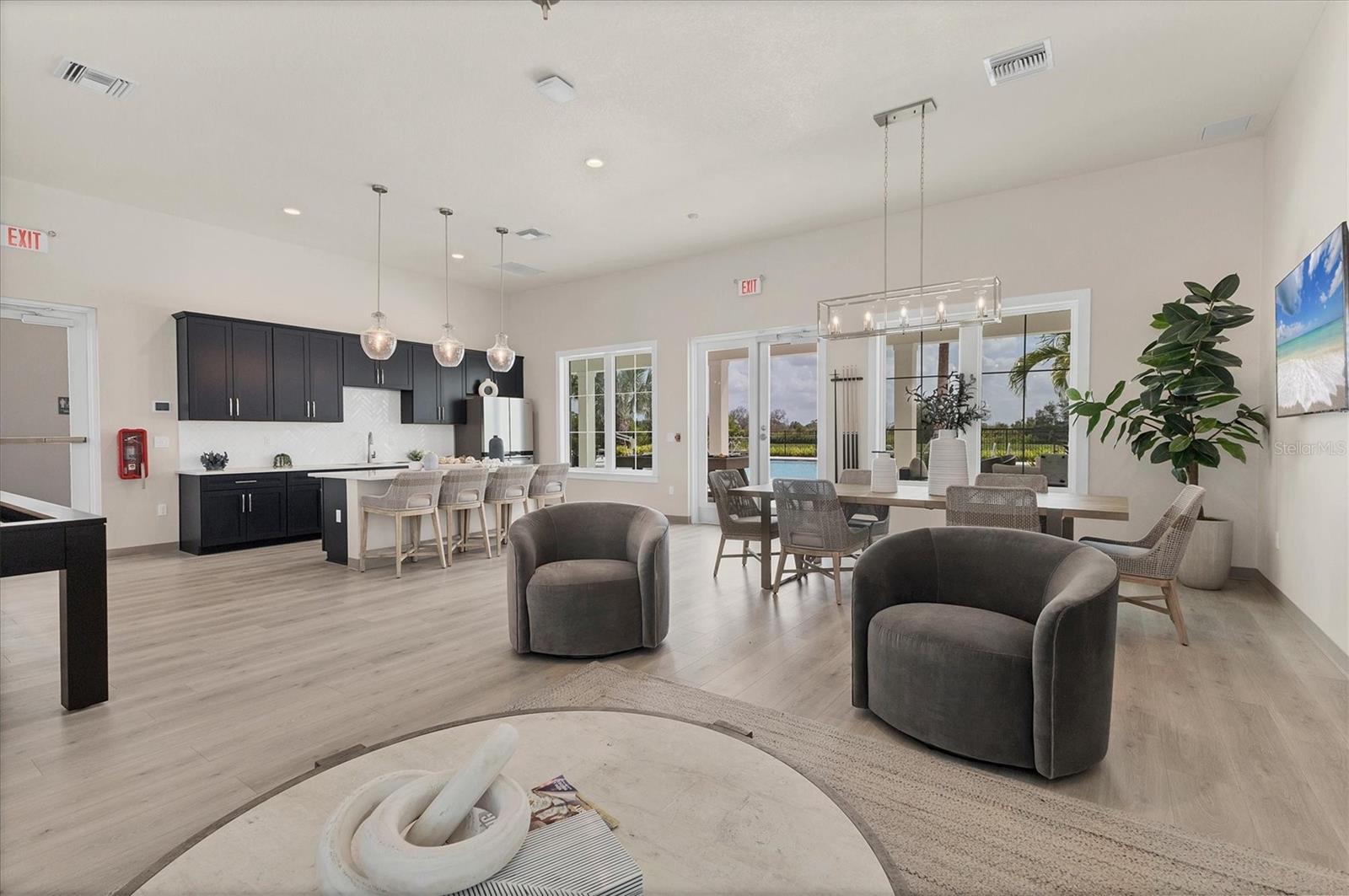 Image 34 of 49 For 9043 Duany Lane