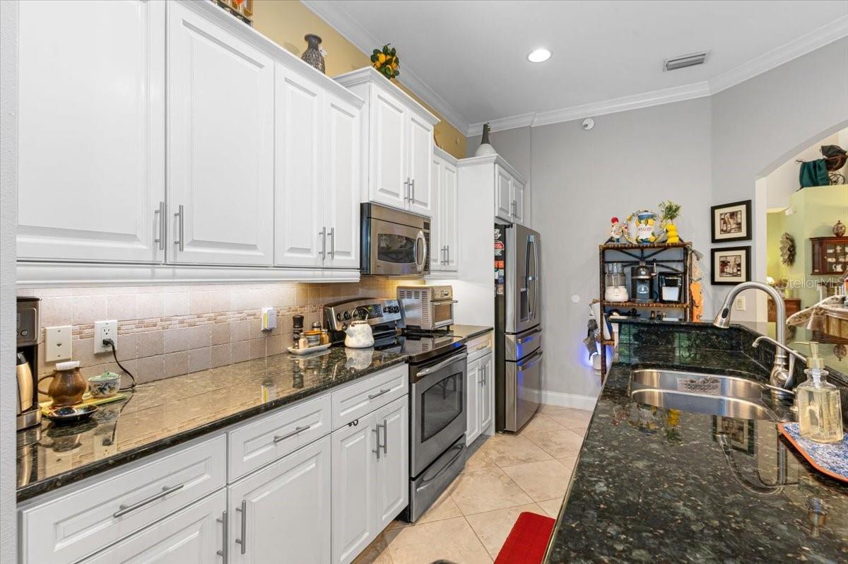 Image 29 of 64 For 6108 27th Street E