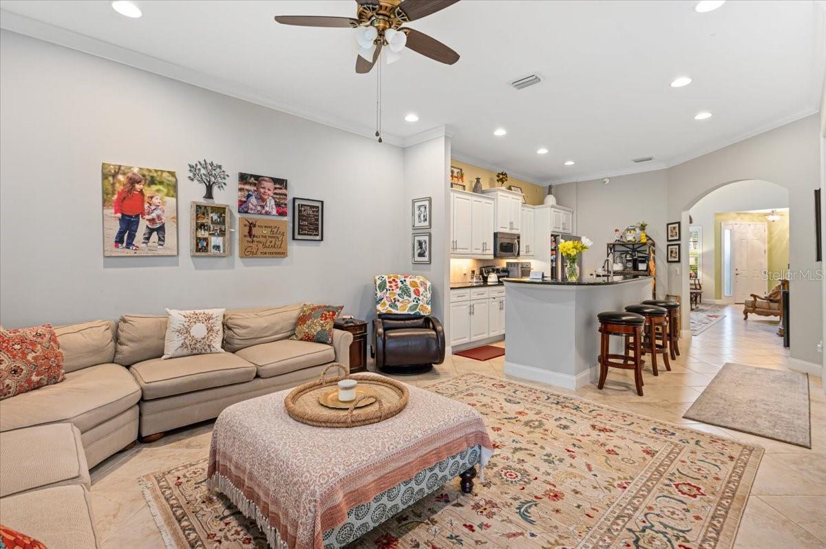 Image 5 of 64 For 6108 27th Street E