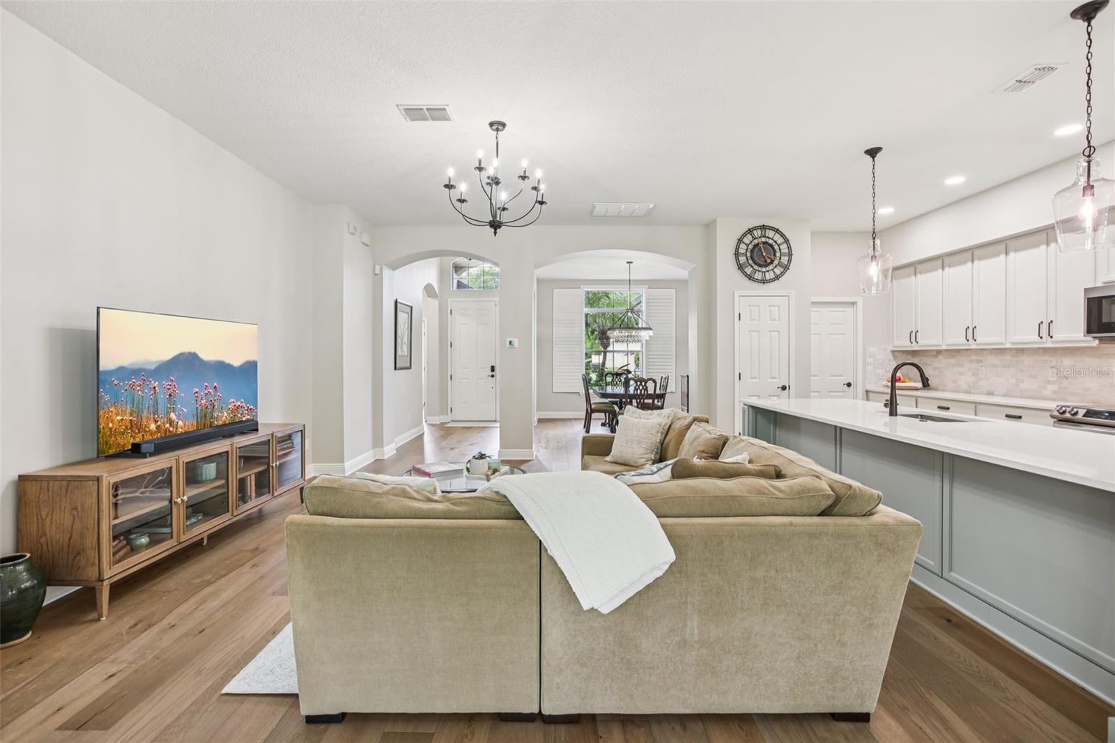 Image 10 of 61 For 3500 Grassglen Place