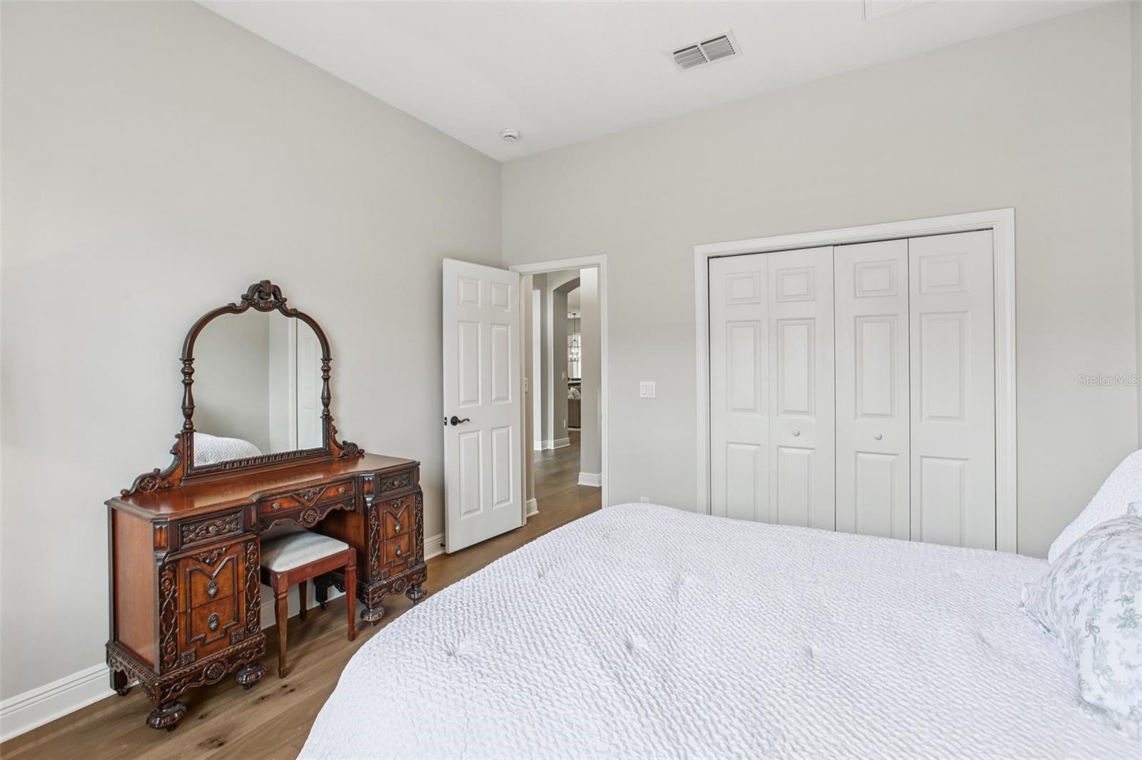 Image 24 of 61 For 3500 Grassglen Place