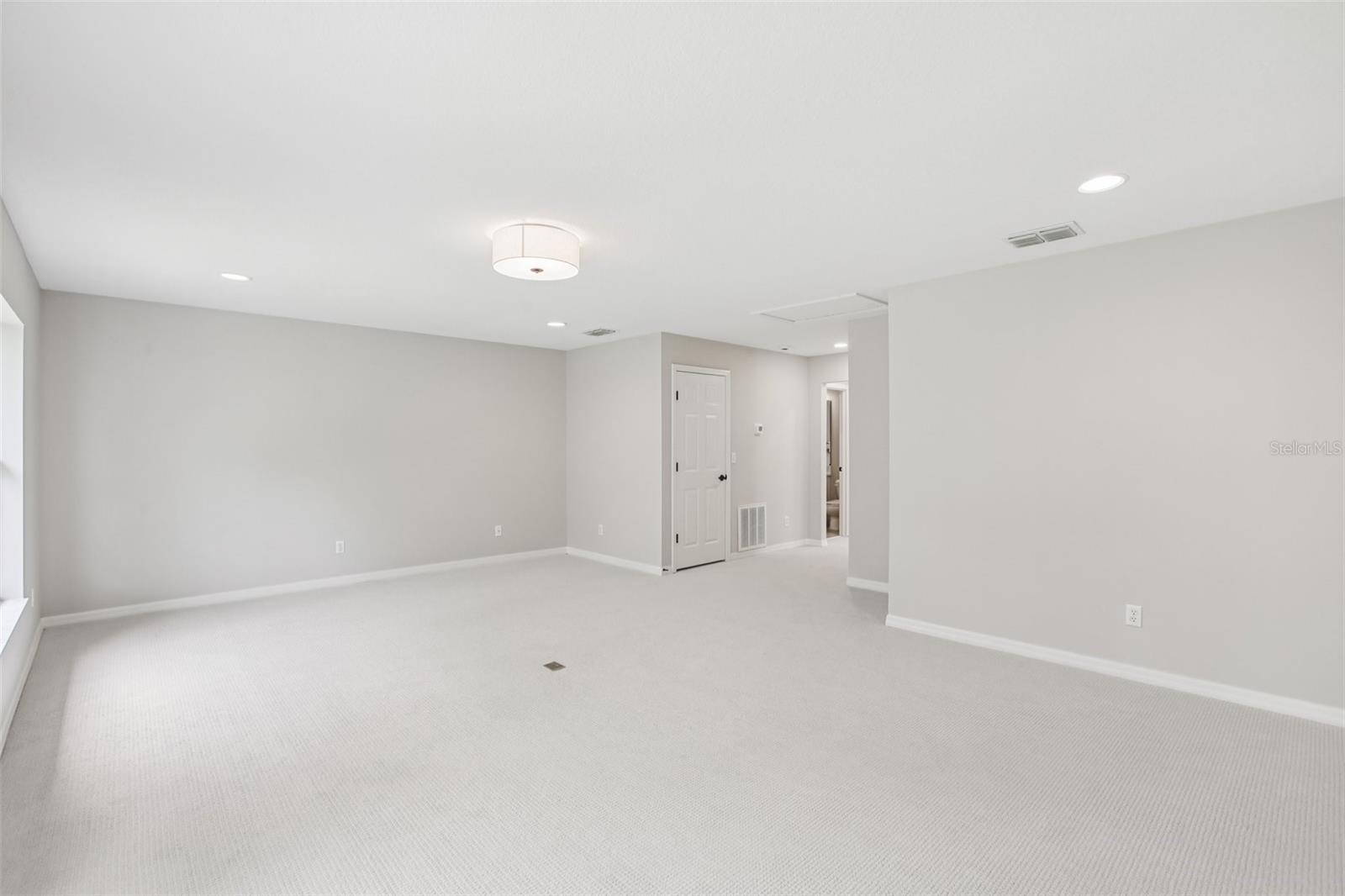 Image 37 of 61 For 3500 Grassglen Place