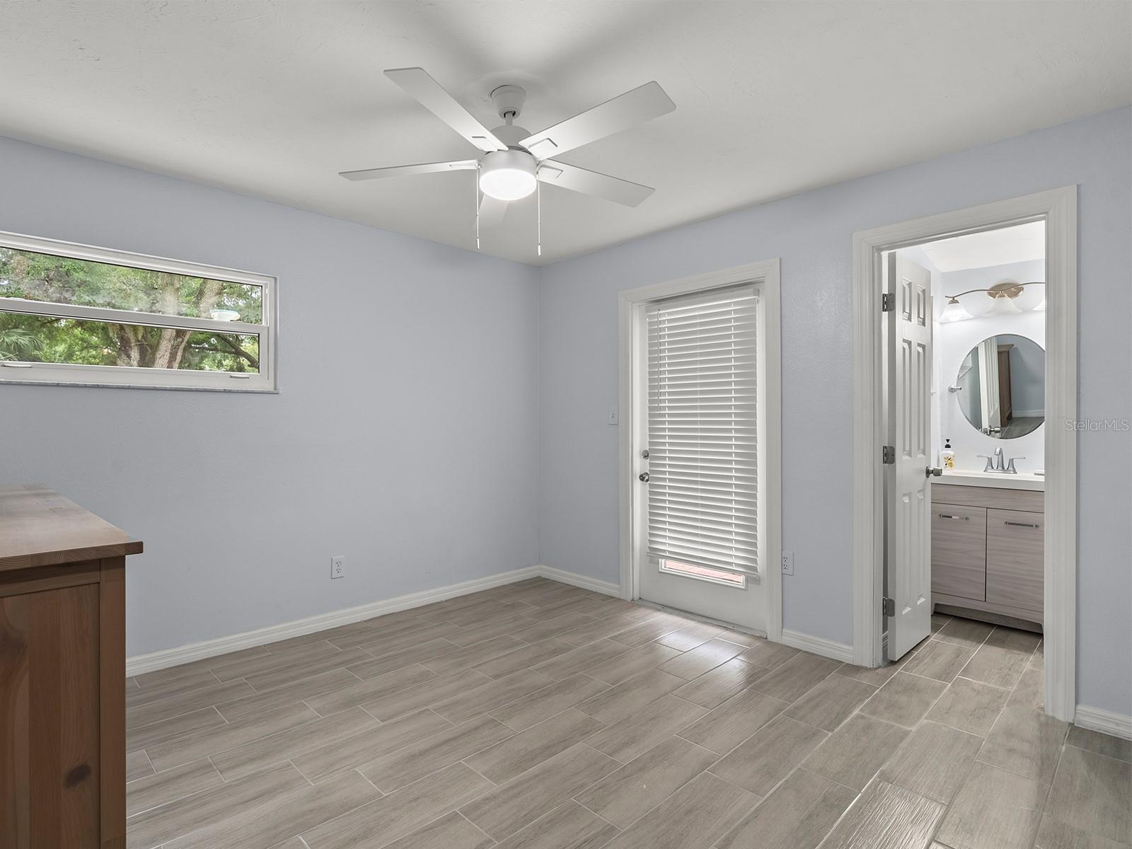 Image 12 of 26 For 2035 Vinson Avenue