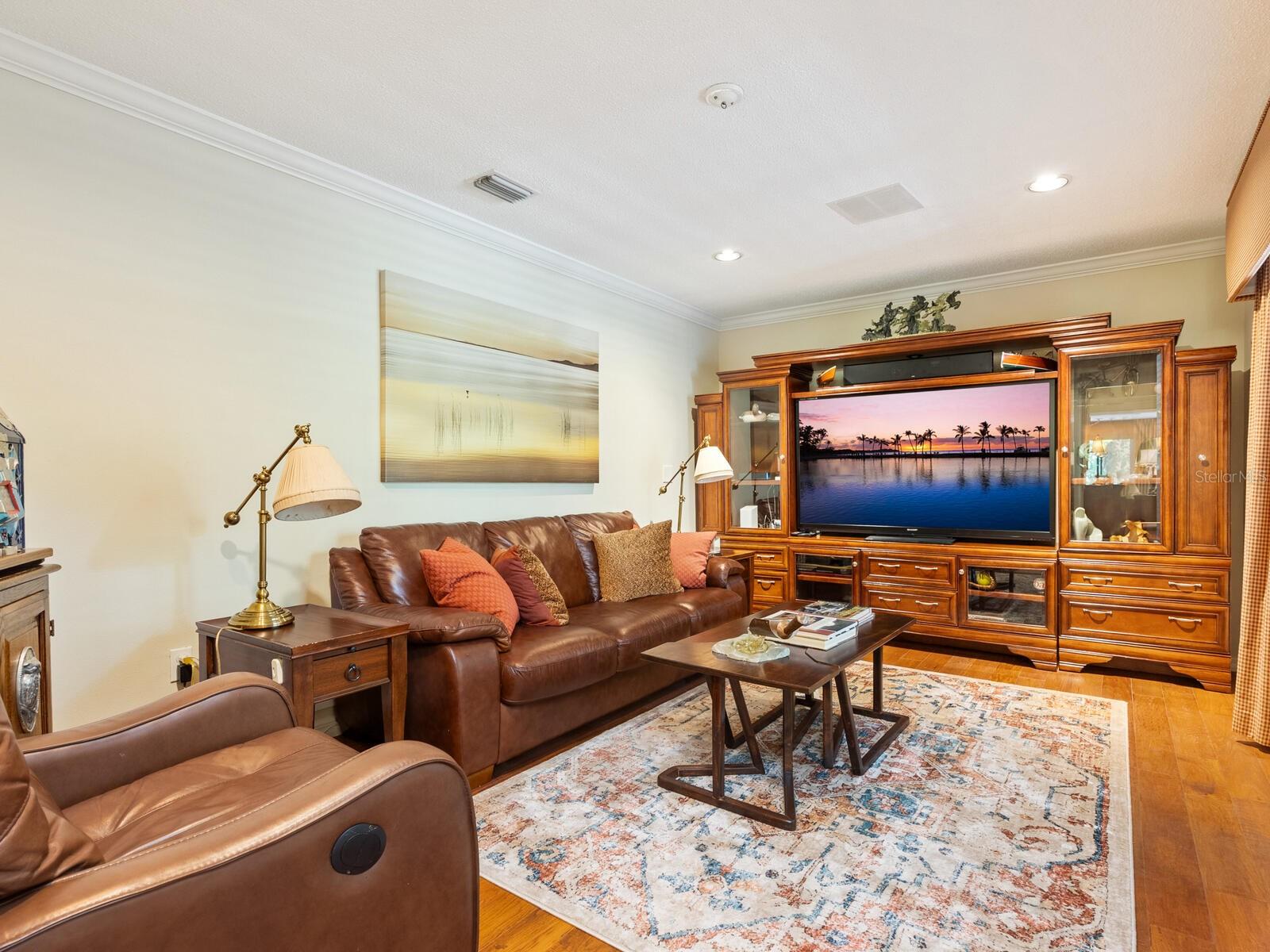 Image 16 of 38 For 4518 Whisperwood  1