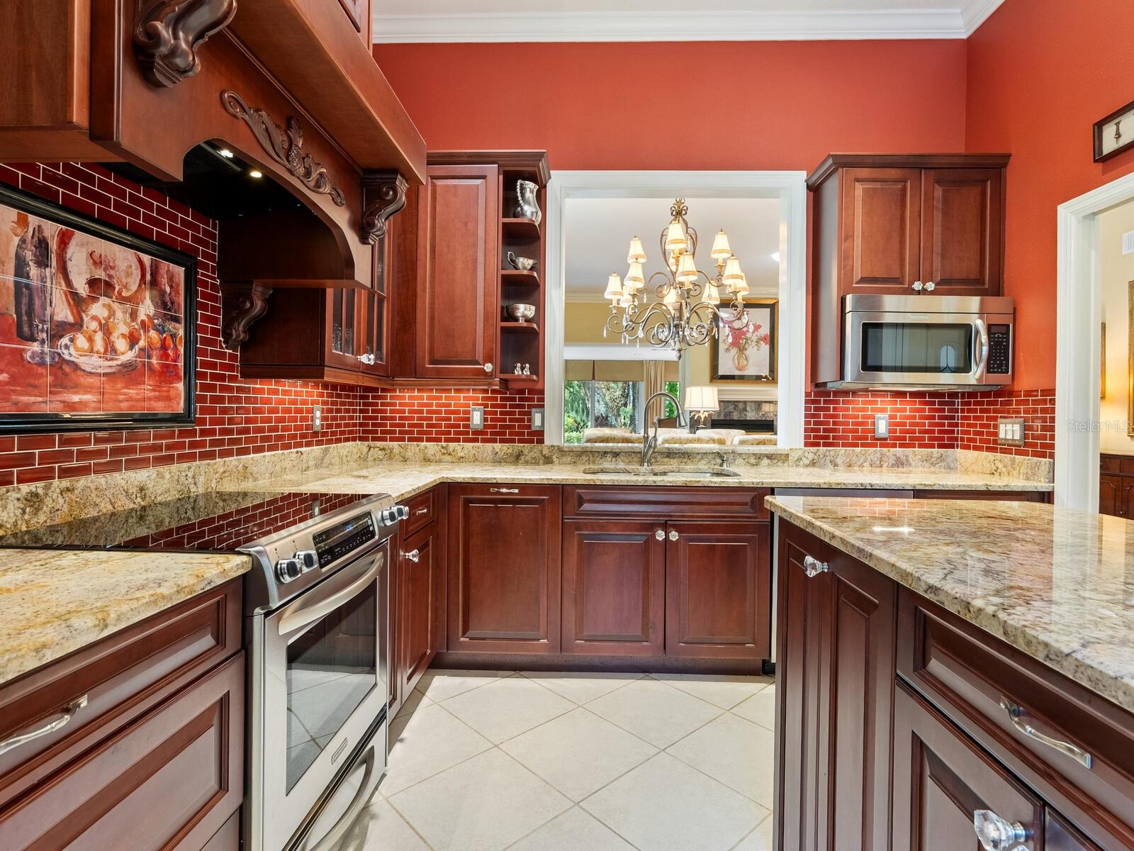 Image 9 of 38 For 4518 Whisperwood  1