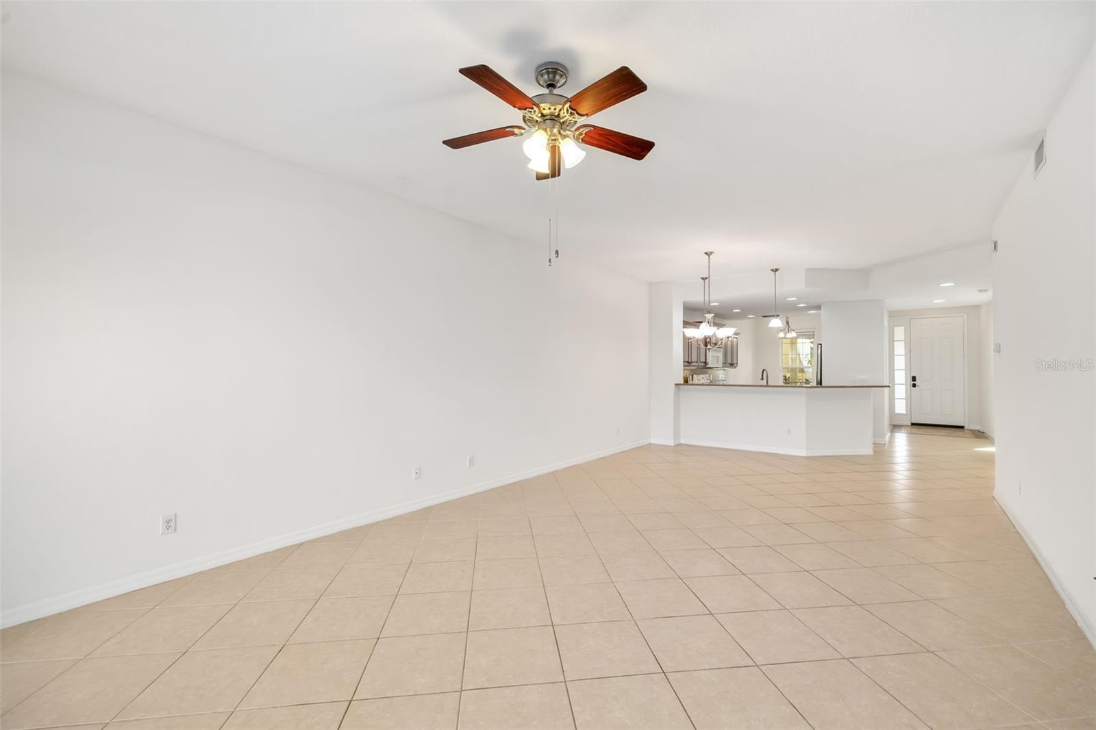 Image 40 of 77 For 5609 Key Largo Court A05