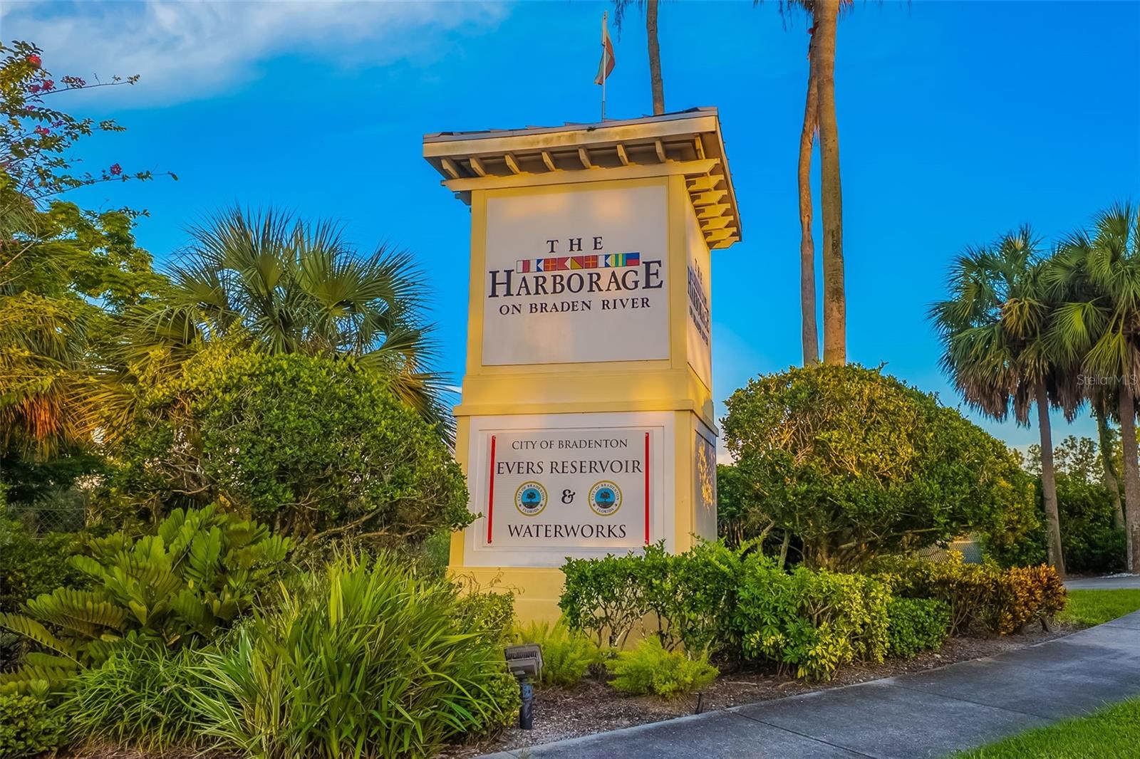 Image 75 of 77 For 5609 Key Largo Court A05