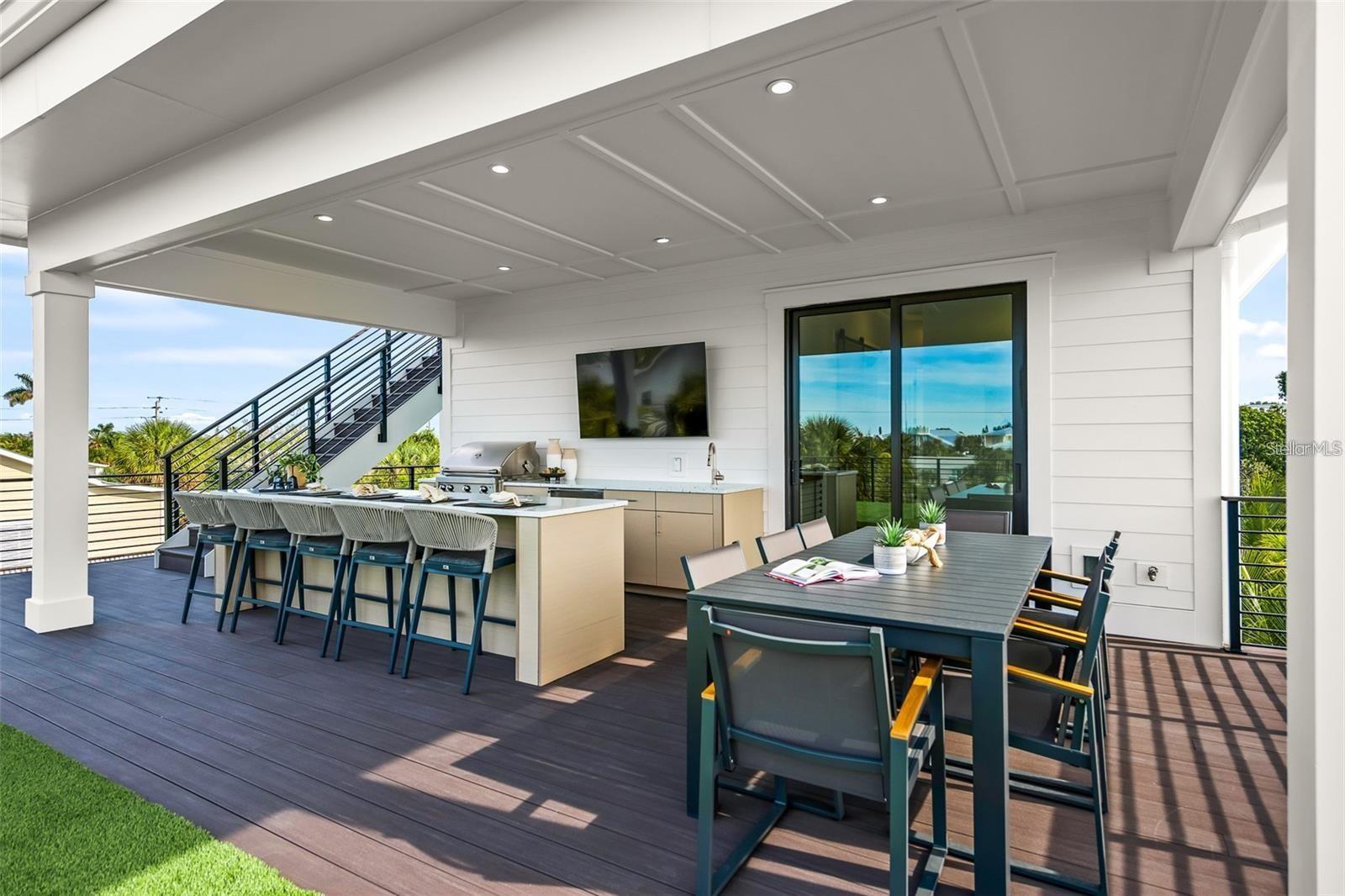 Image 45 of 88 For 112 Maple Avenue