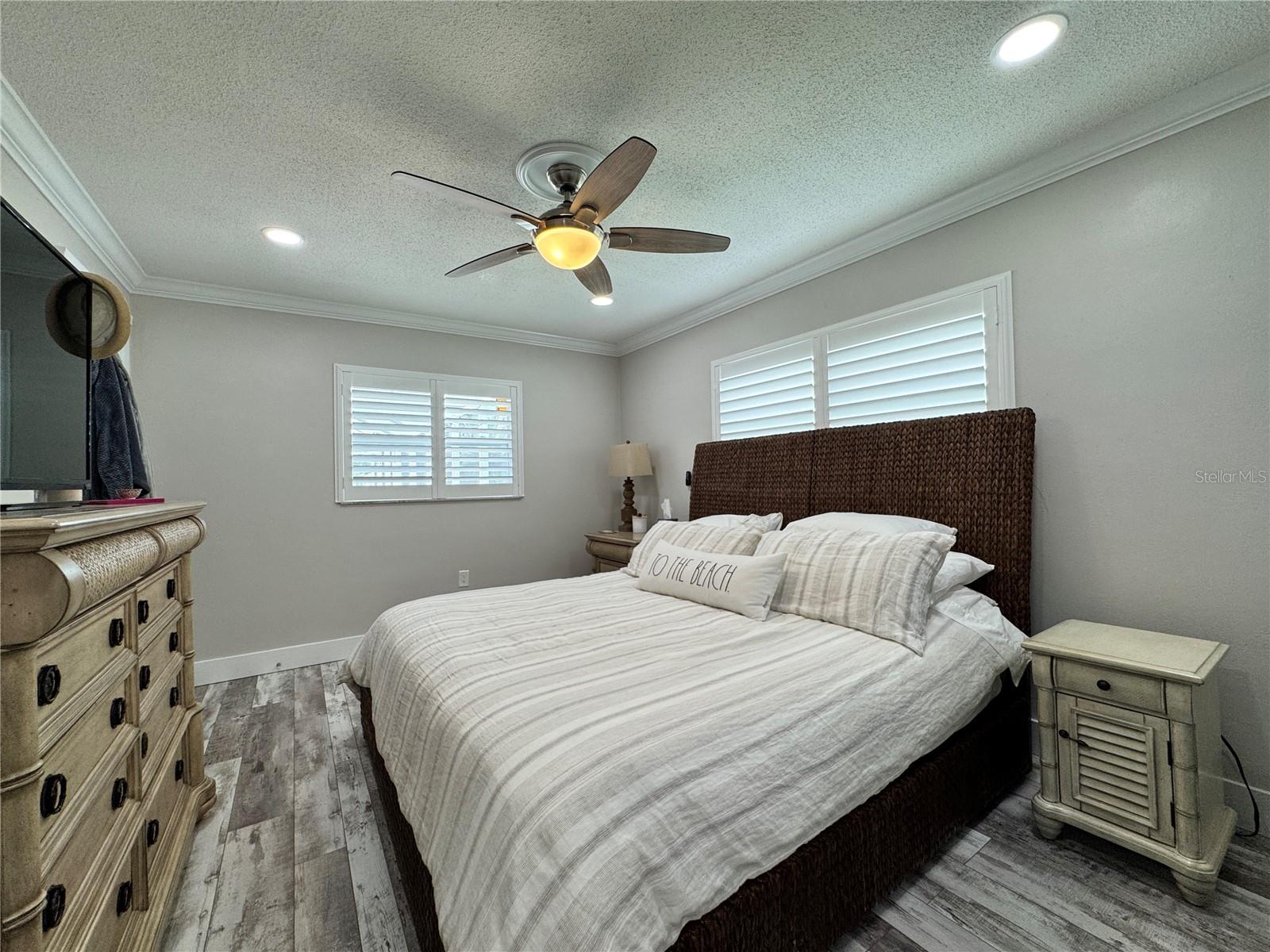 Image 18 of 44 For 6813 13th Avenue Drive W