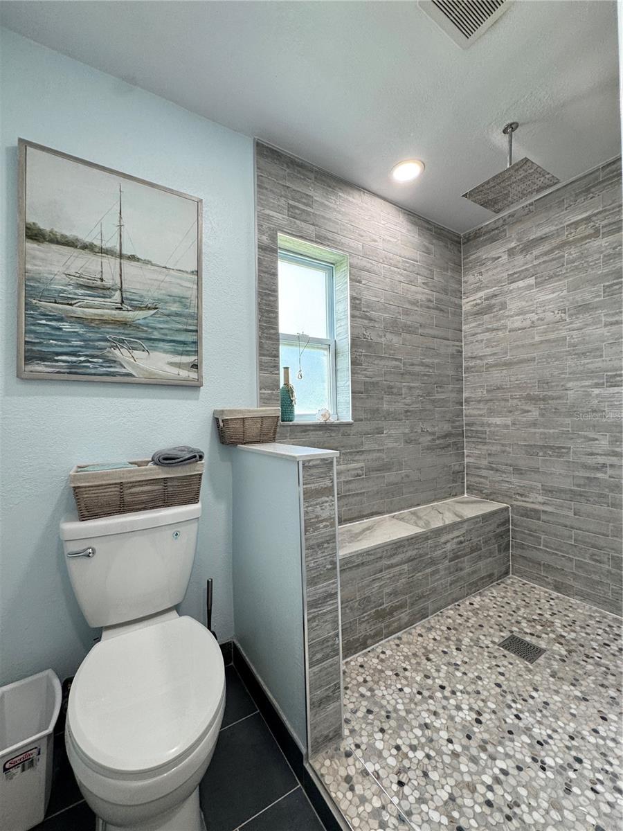 Image 21 of 44 For 6813 13th Avenue Drive W