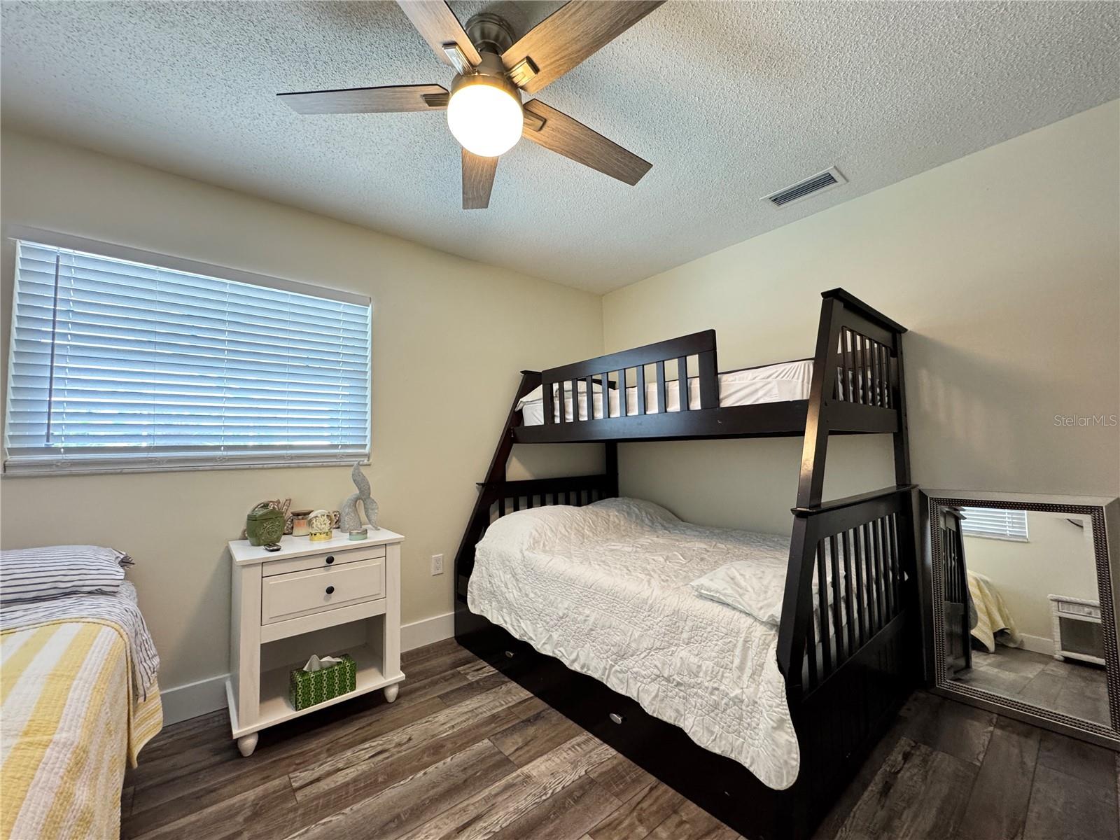 Image 31 of 44 For 6813 13th Avenue Drive W
