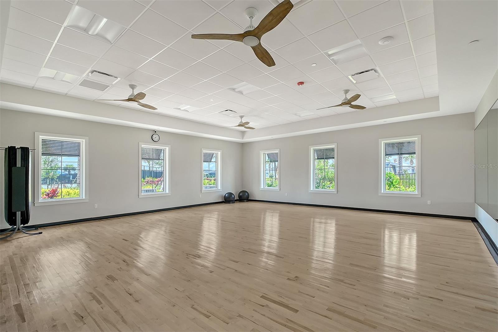 Image 88 of 97 For 17433 Haysack Terrace