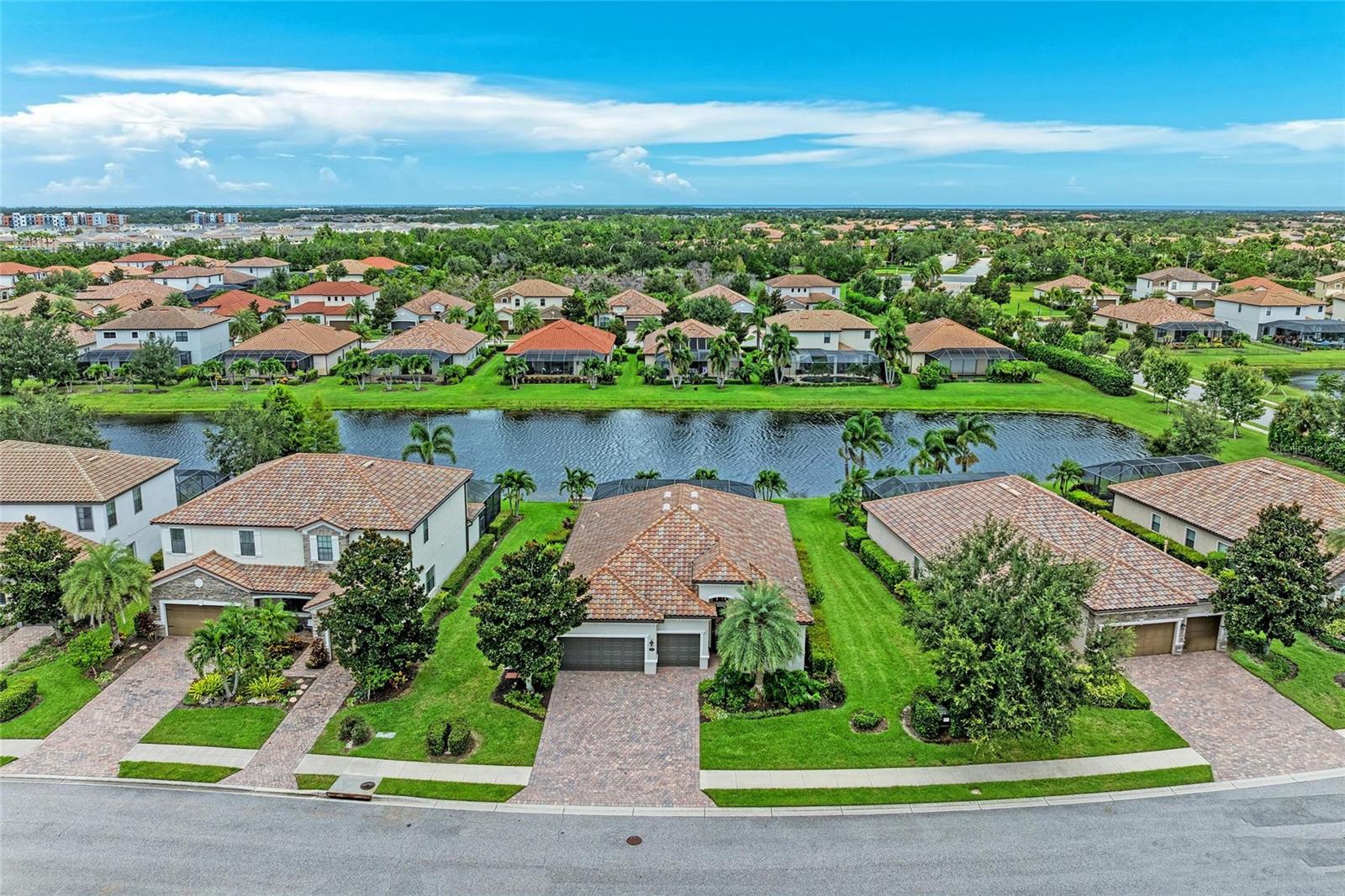 Image 3 of 72 For 13117 Ramblewood Trail