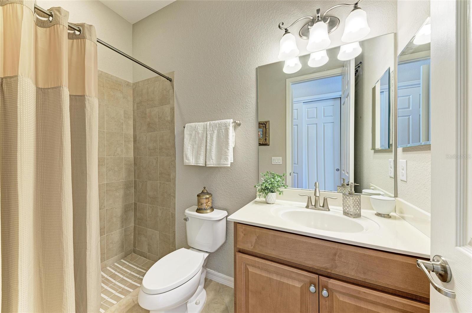 Image 36 of 72 For 13117 Ramblewood Trail