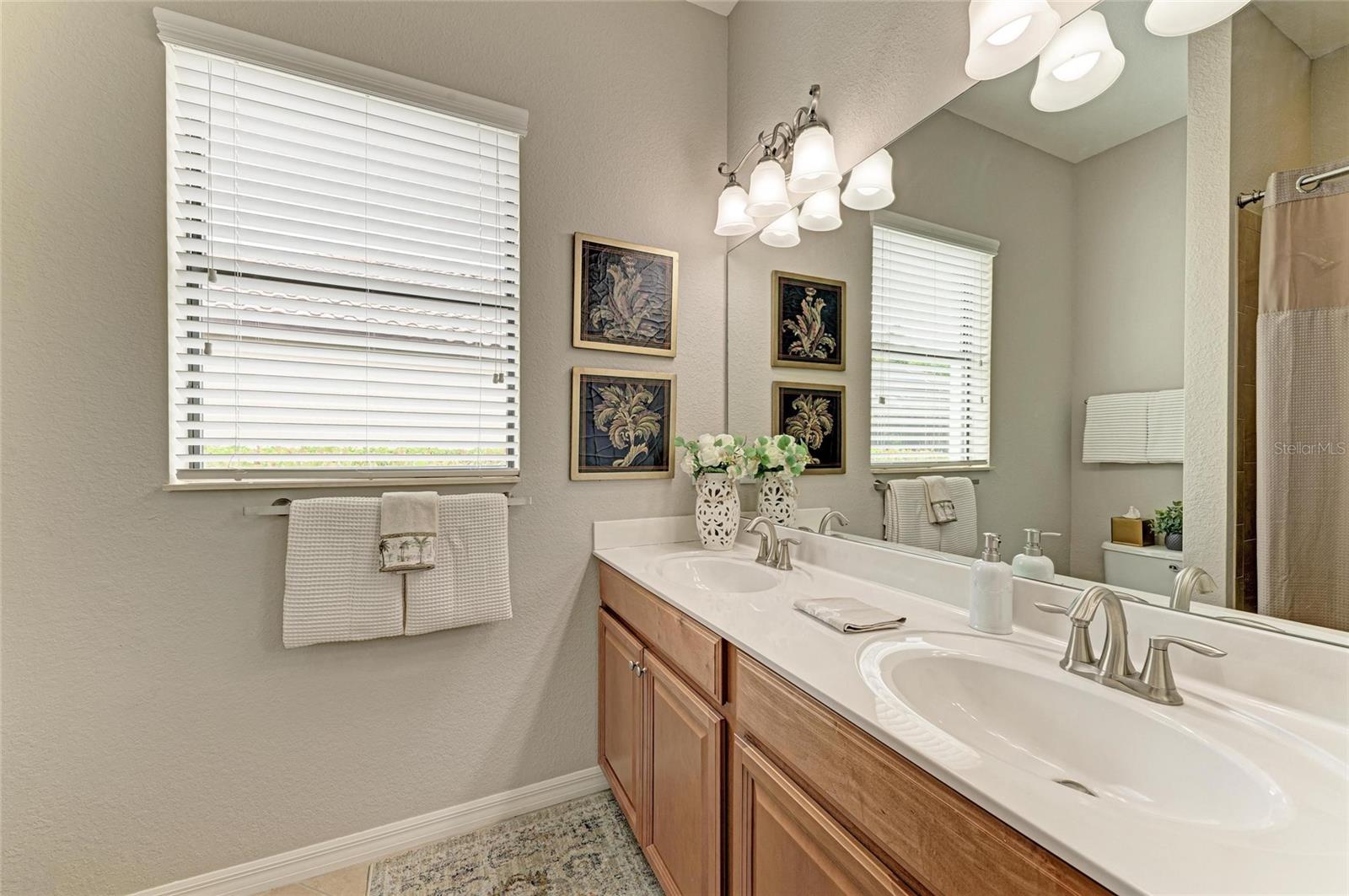 Image 39 of 72 For 13117 Ramblewood Trail