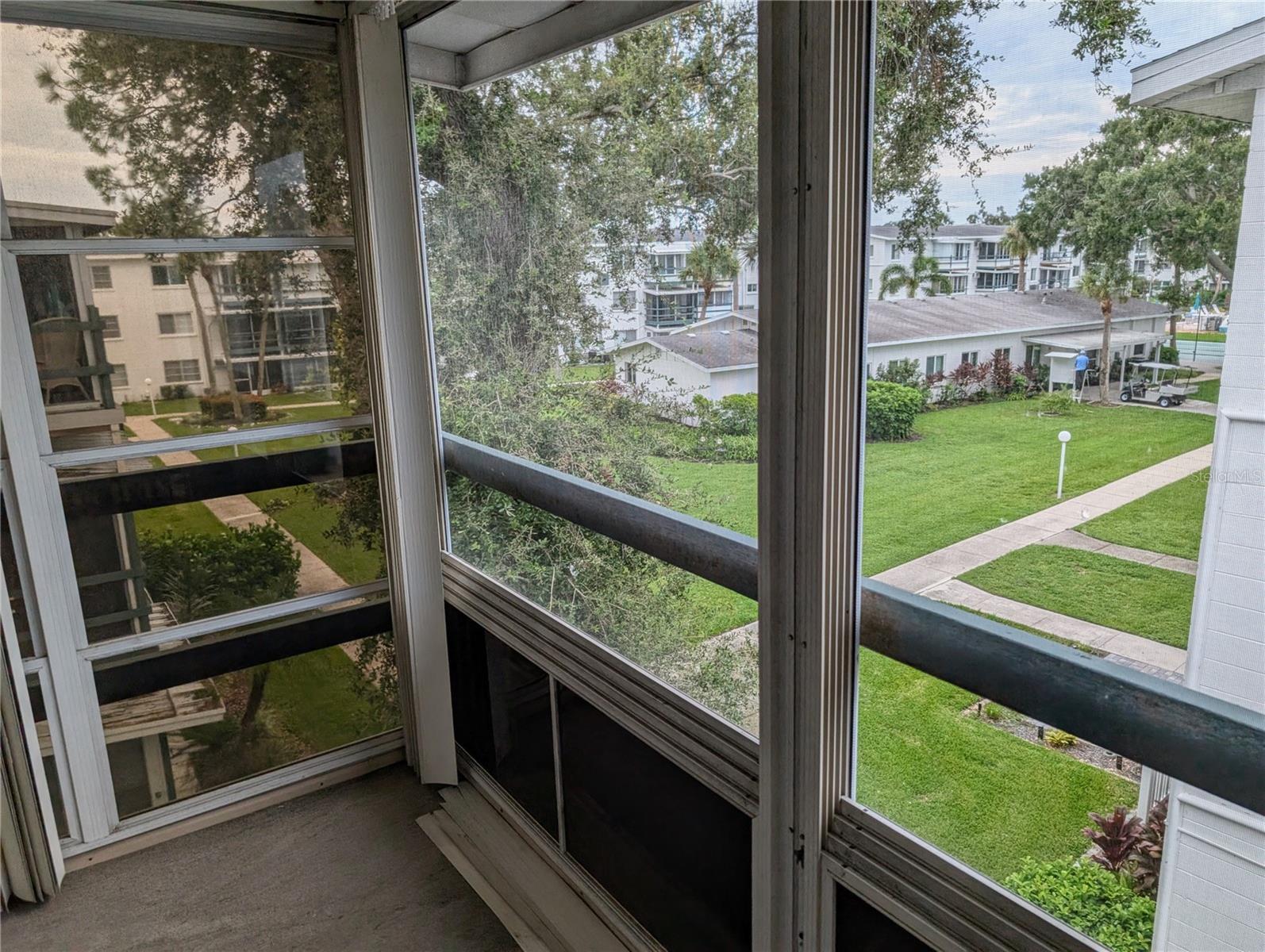 Image 18 of 28 For 5908 17th Street W C-36