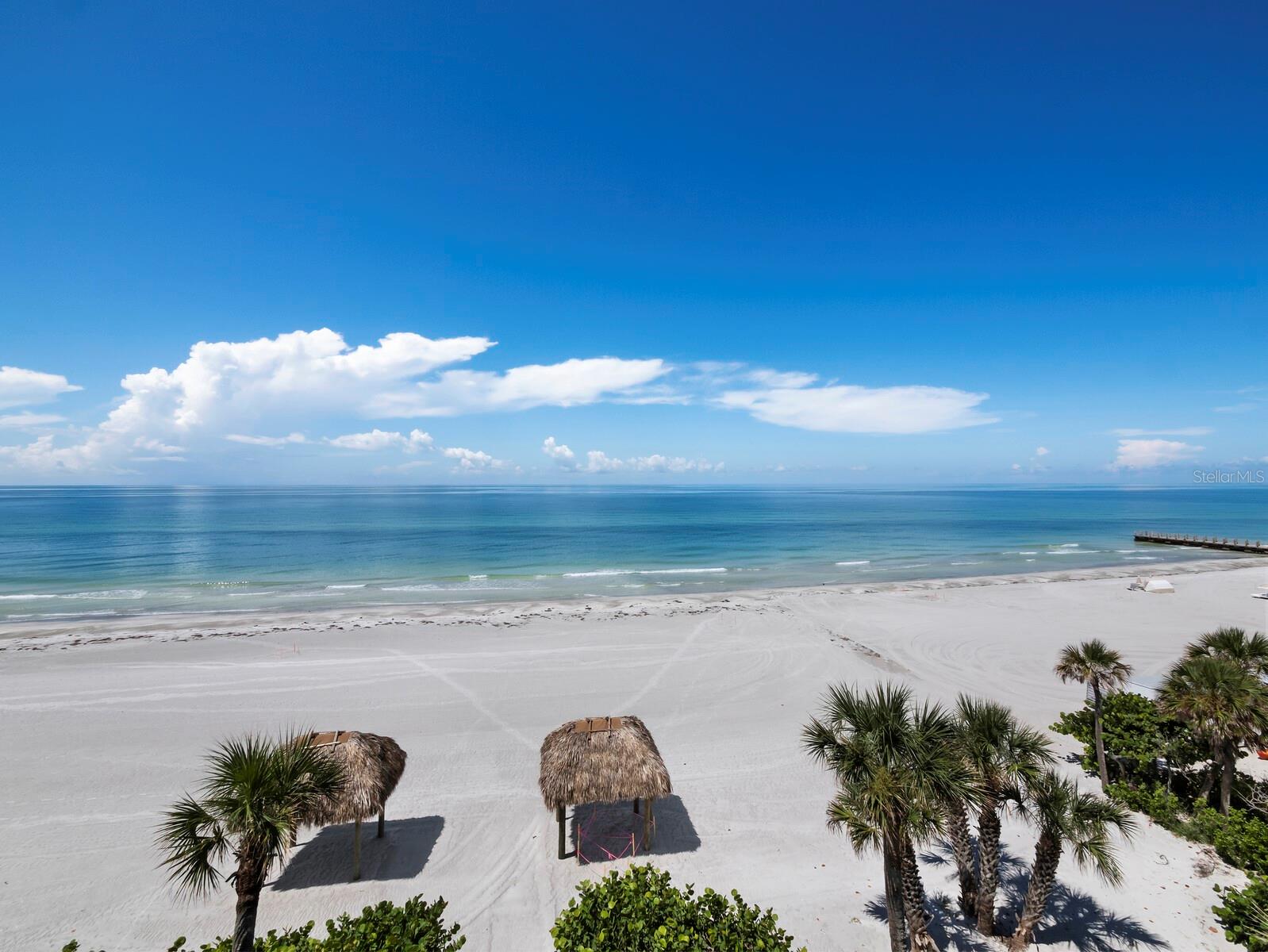 Image 28 of 75 For 1511 Gulf Of Mexico Drive 302
