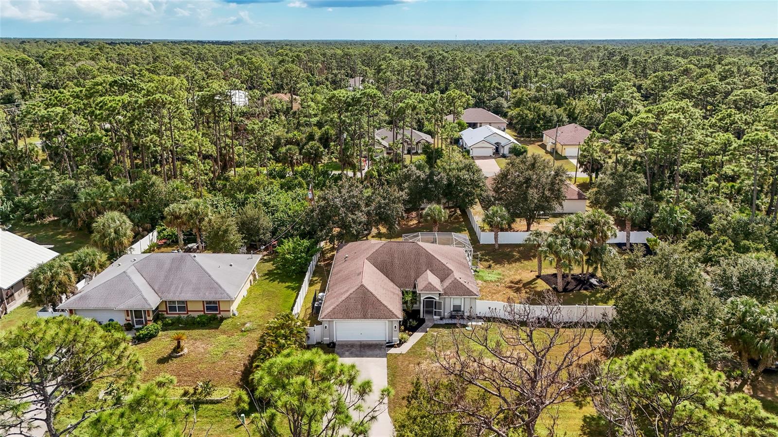 Image 35 of 39 For 15105 Gulistan Avenue