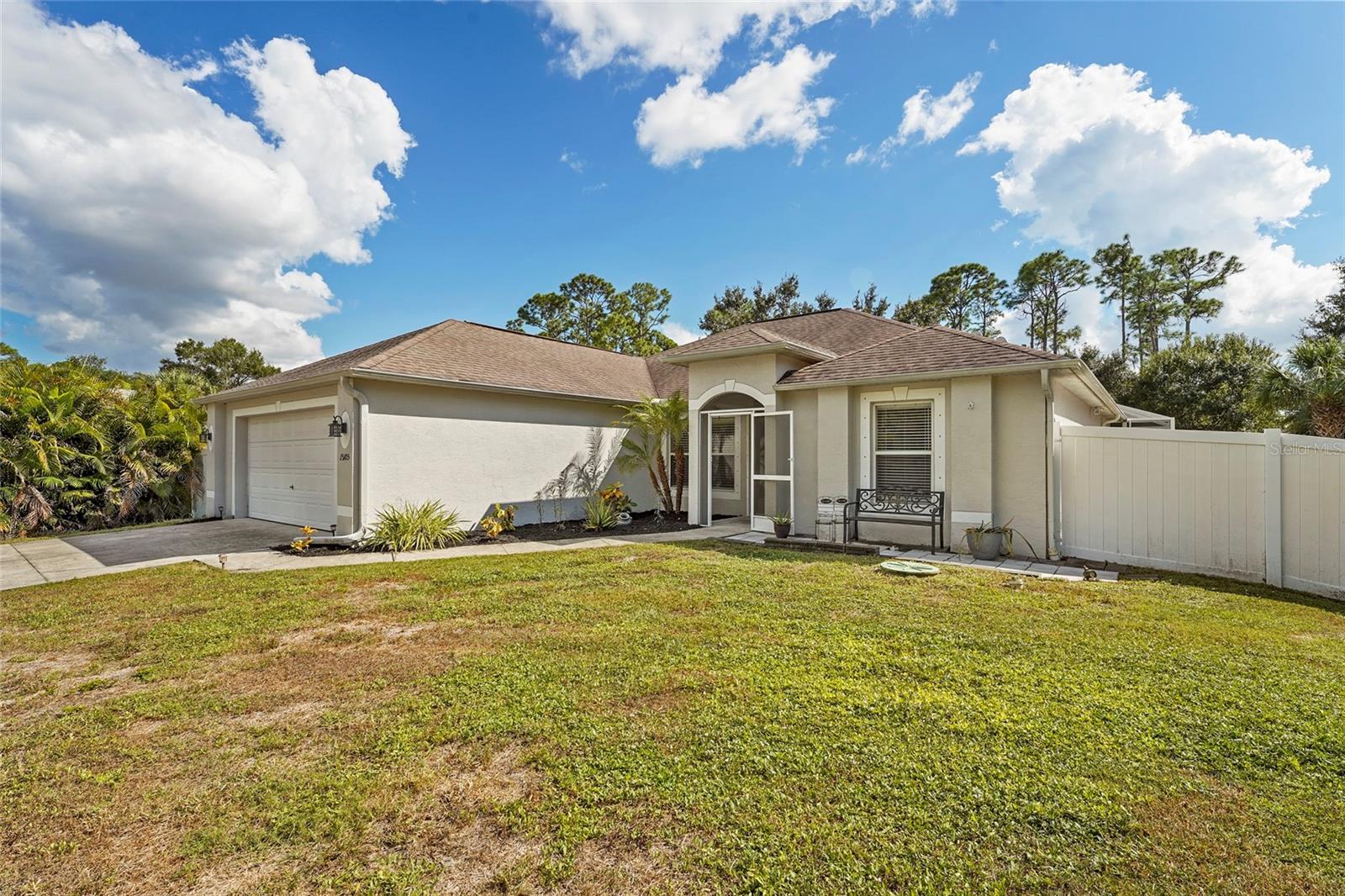 Image 7 of 39 For 15105 Gulistan Avenue