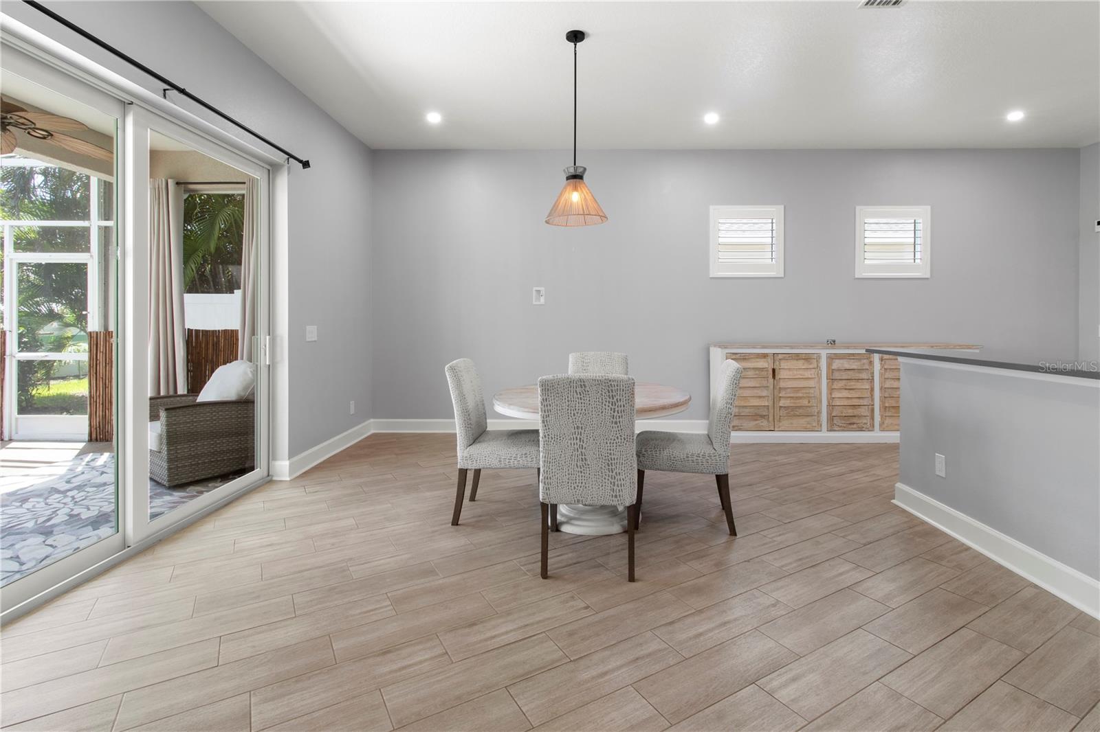 Image 17 of 55 For 5614 52nd Avenue W