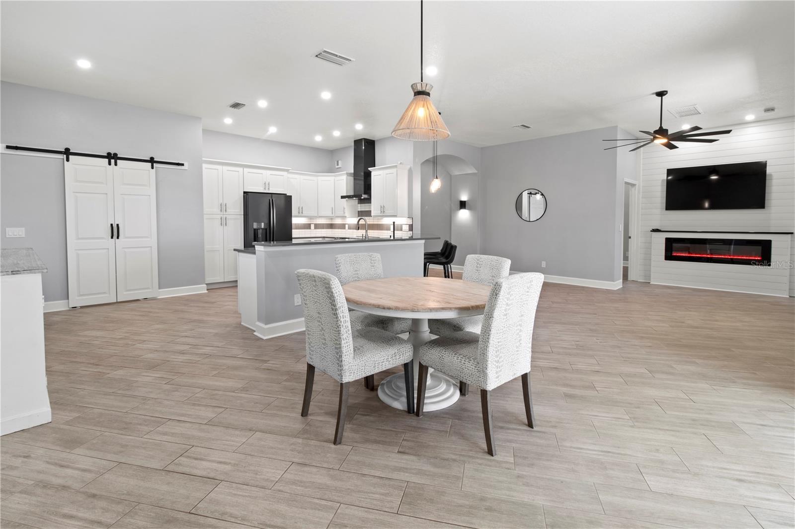Image 19 of 55 For 5614 52nd Avenue W